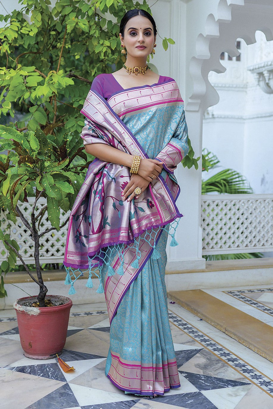 blue-paithani-silk-saree-zb131597_3_SareeButa.com