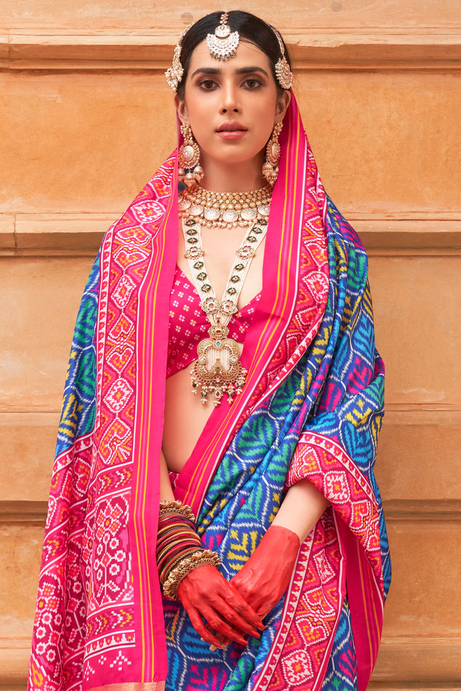 blue-printed-patola-silk-saree-zb133620_7_Sareebuta.com