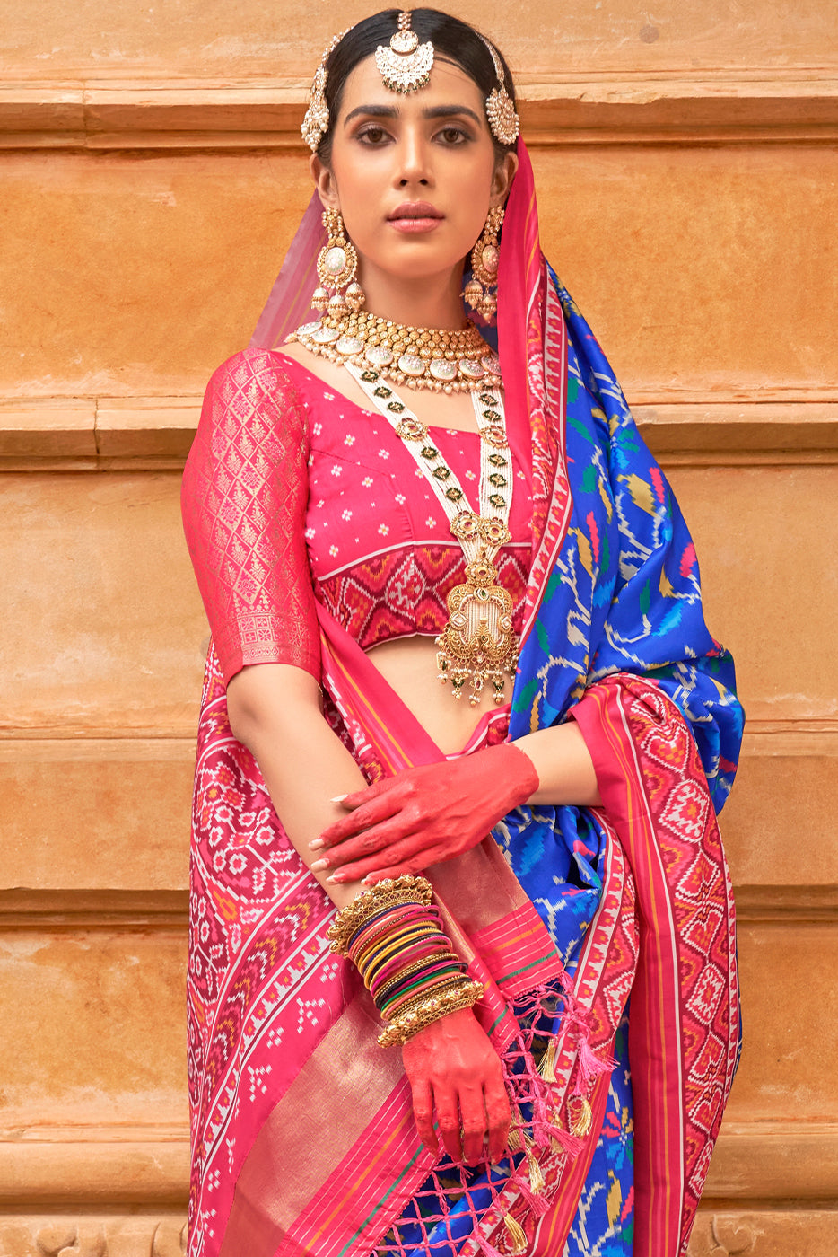 blue-printed-patola-silk-saree-zb133623_7_Sareebuta.com