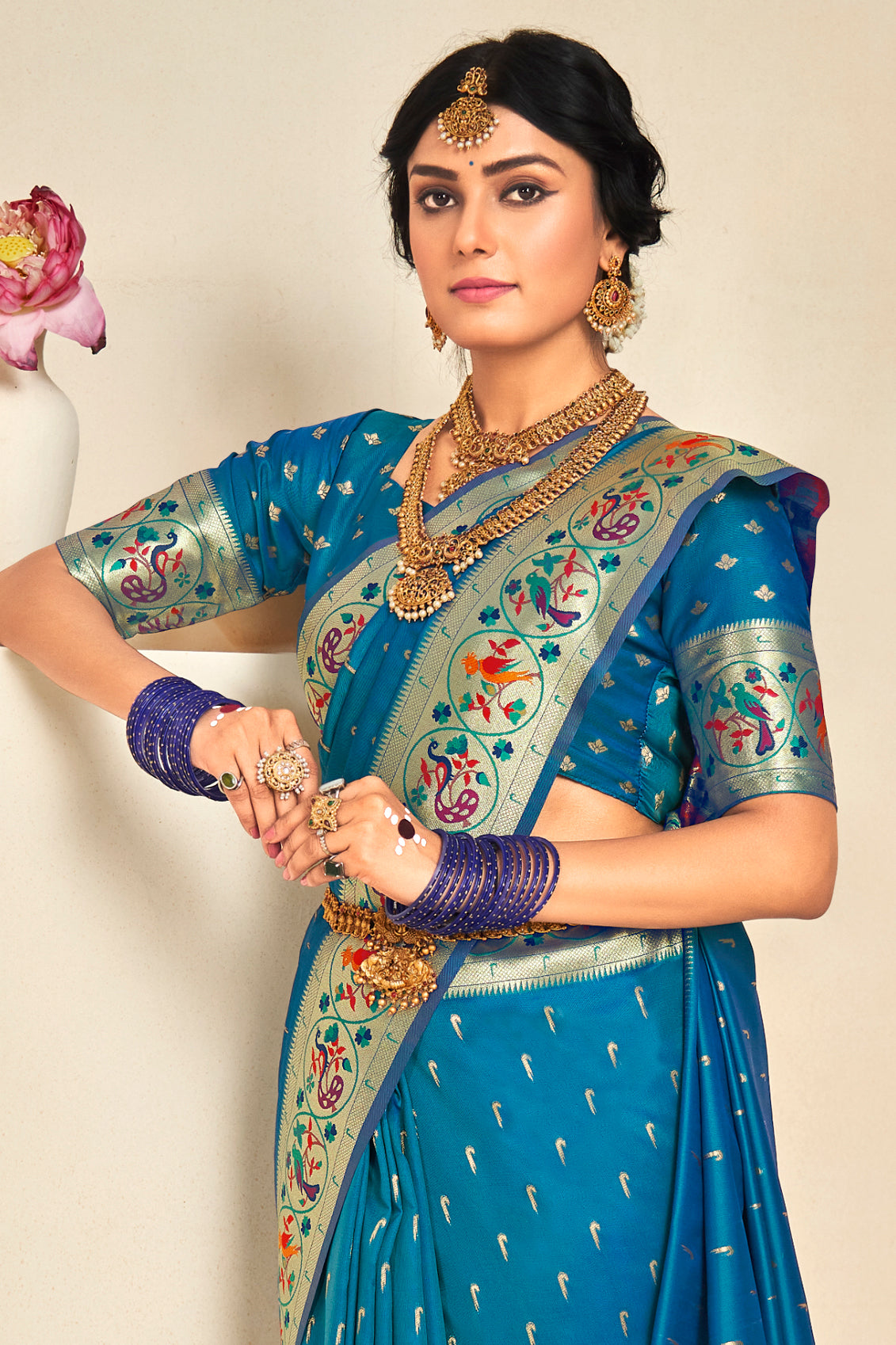 blue-silk-paithani-saree-zb132401_2_SareeButa.com