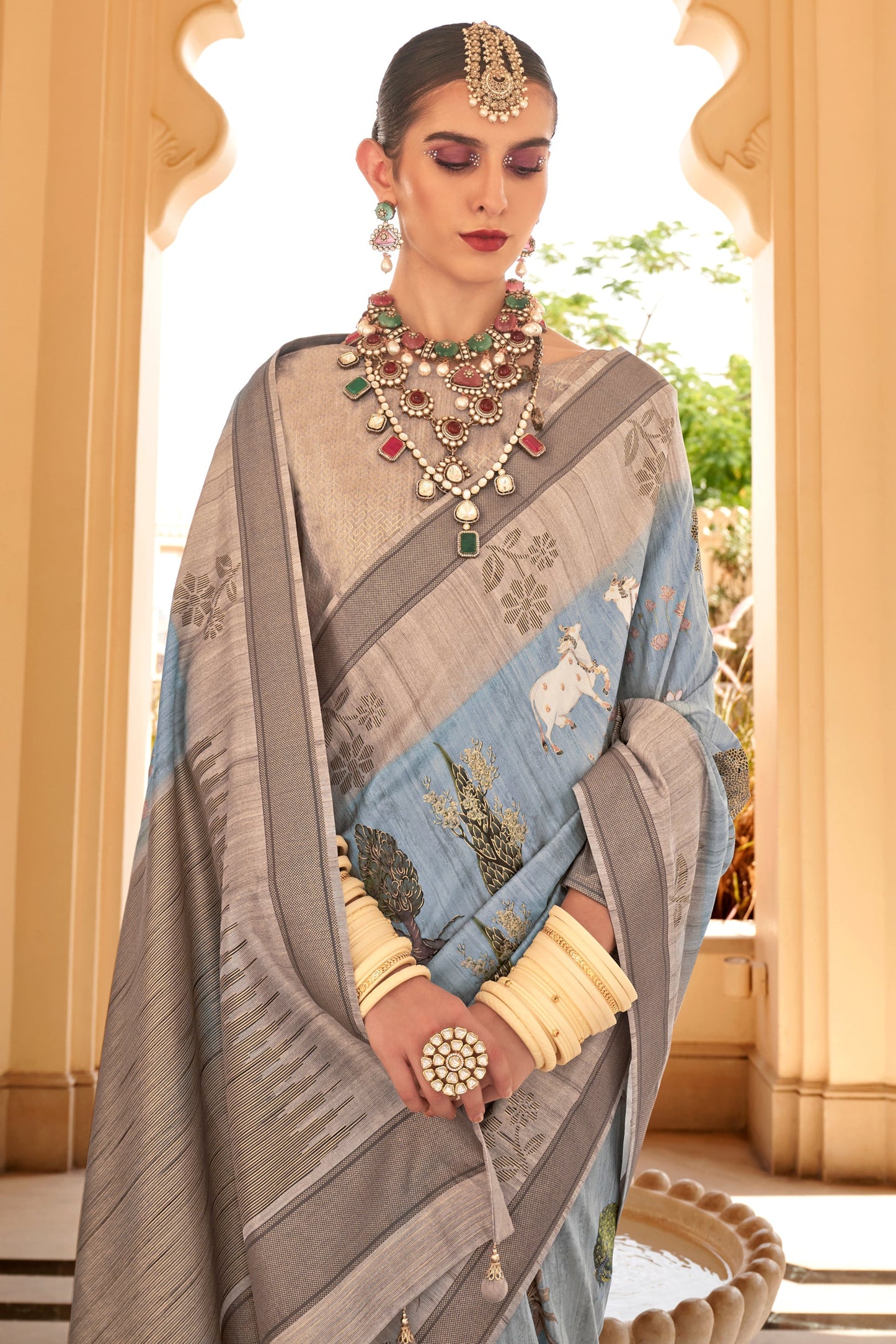 blue-viscose-silk-saree-zb132079_3_SareeButa.com