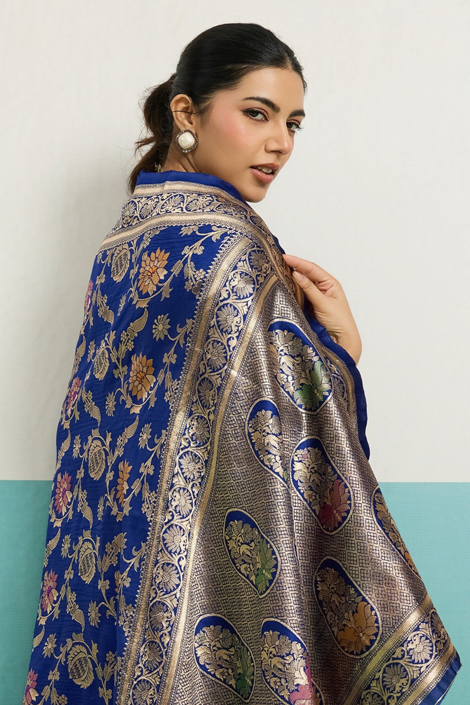 Blue Woven Banarasi Silk Saree-SAR12559_5_SareeButa.com