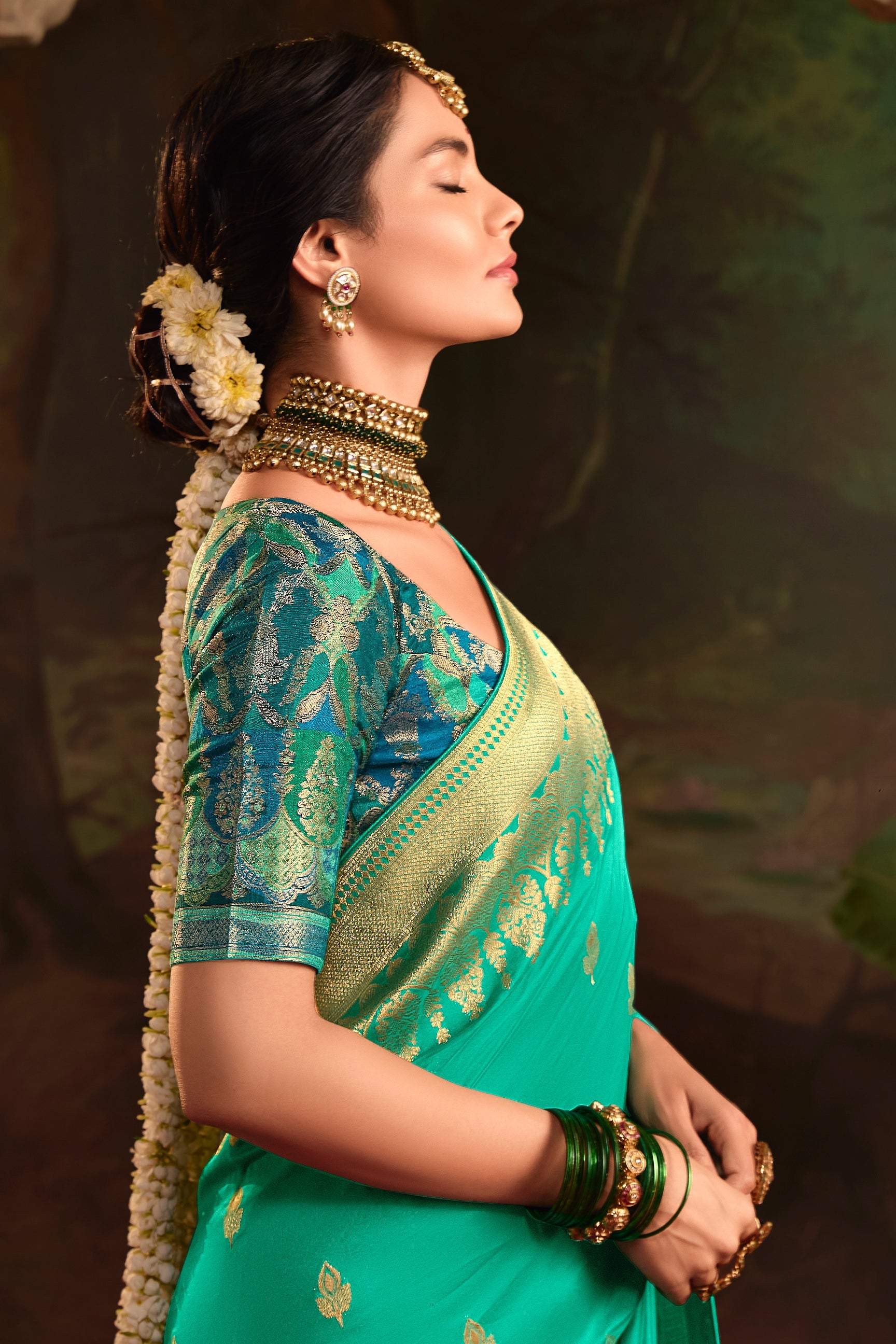 Blue Woven Crepe Silk Saree-ZB133577_4_SareeButa.com