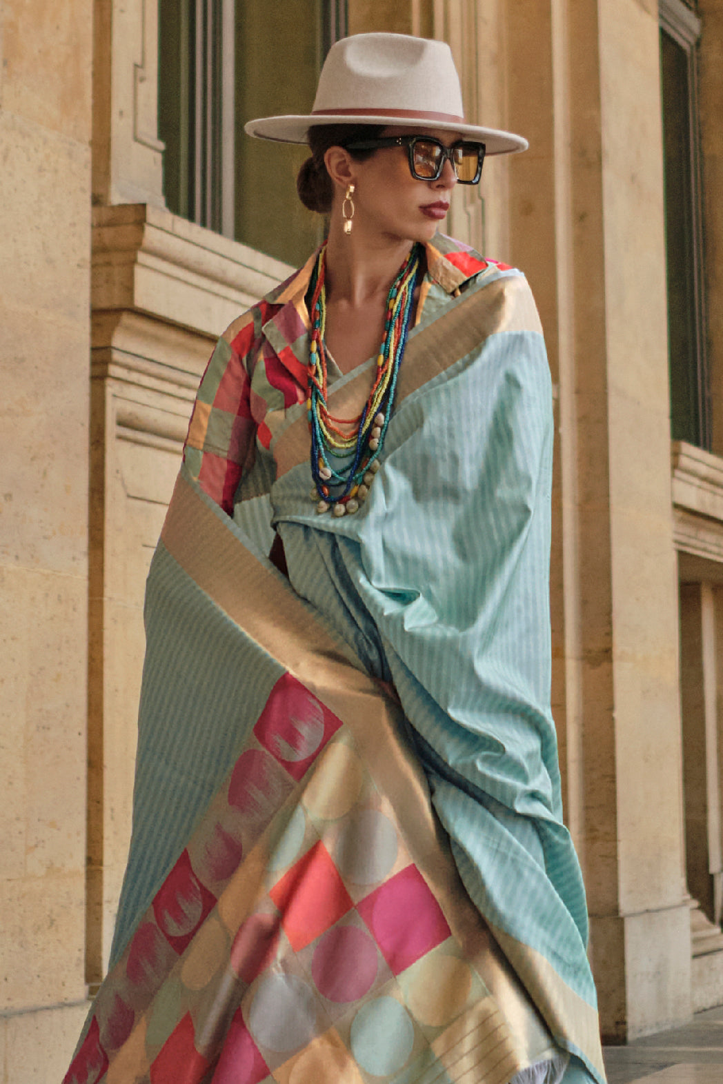 blue-woven-silk-saree-zb132011_3_SareeButa.com