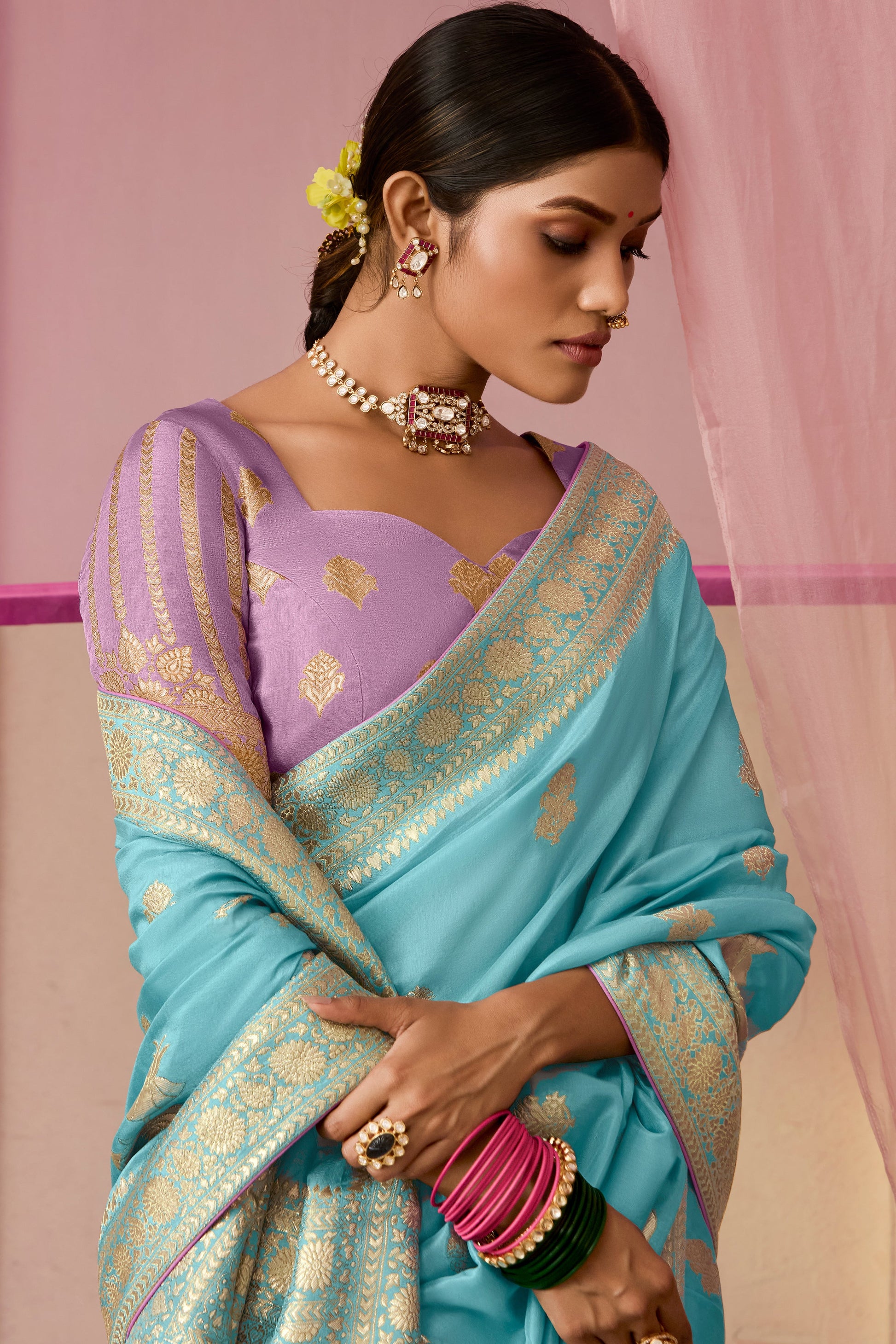 blue-woven-silk-saree-zb132862_2_SareeButa.com