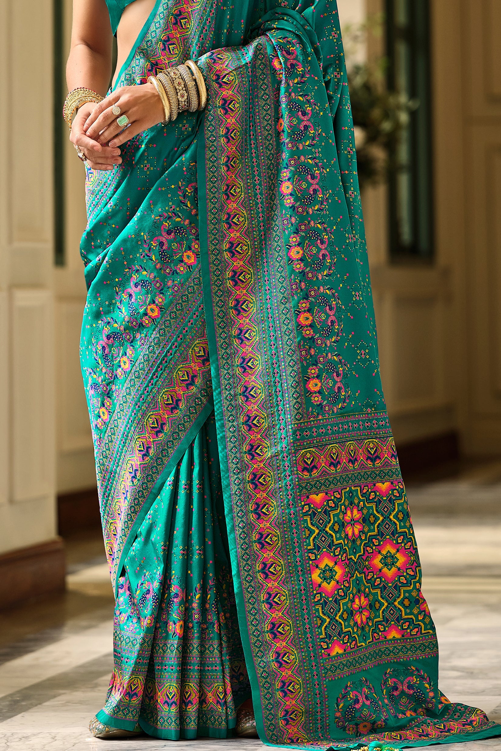 Blue Woven Silk Saree-ZB133669_4_SareeButa.com