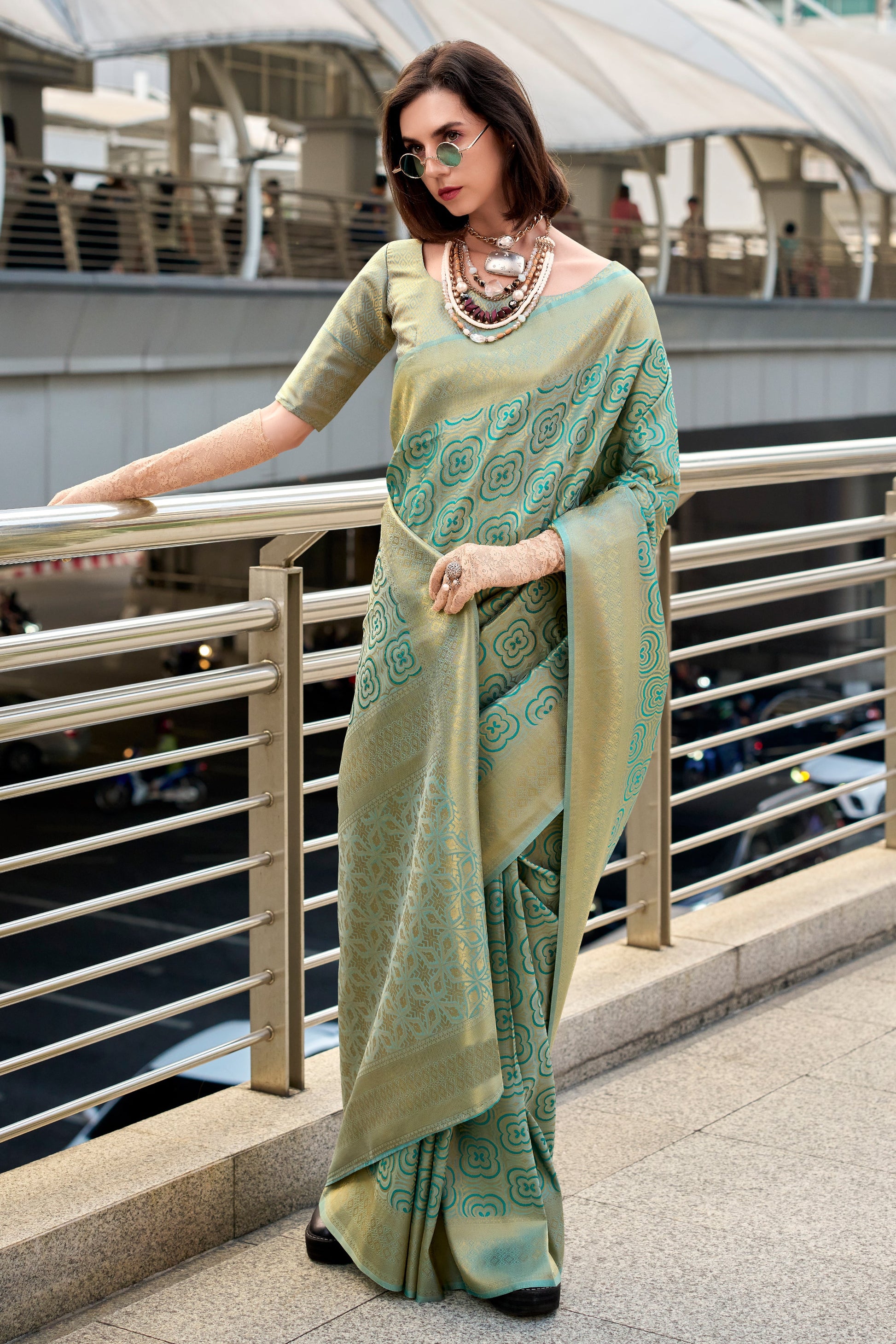 Blue Woven Silk Saree-ZB134045_3_SareeButa.com