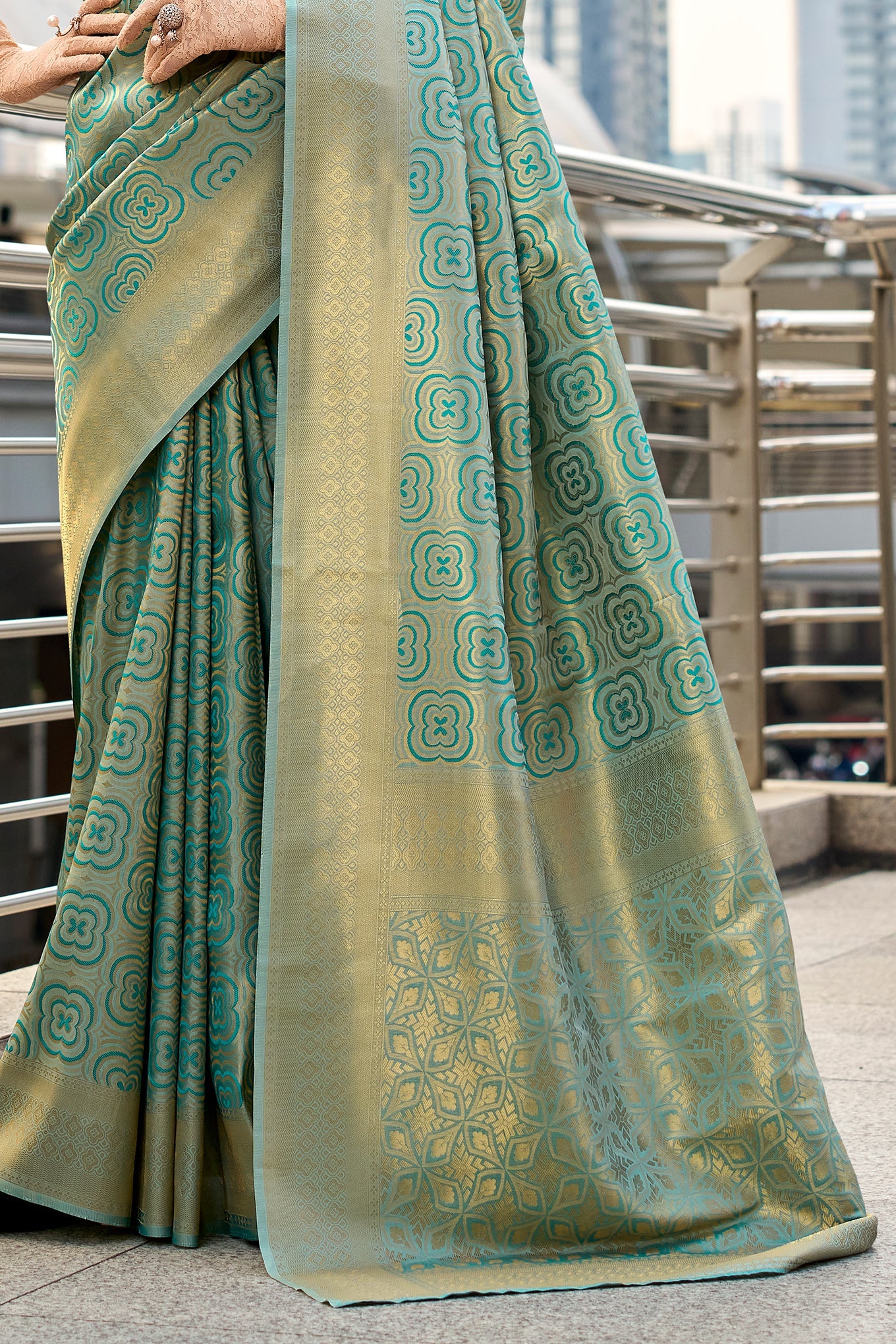 Blue Woven Silk Saree-ZB134045_4_SareeButa.com