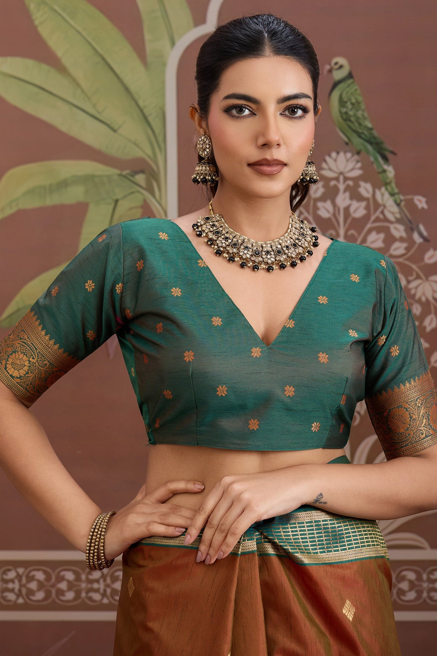 Brown Woven Tussar Silk Saree-SAR11204_3_SareeButa.com