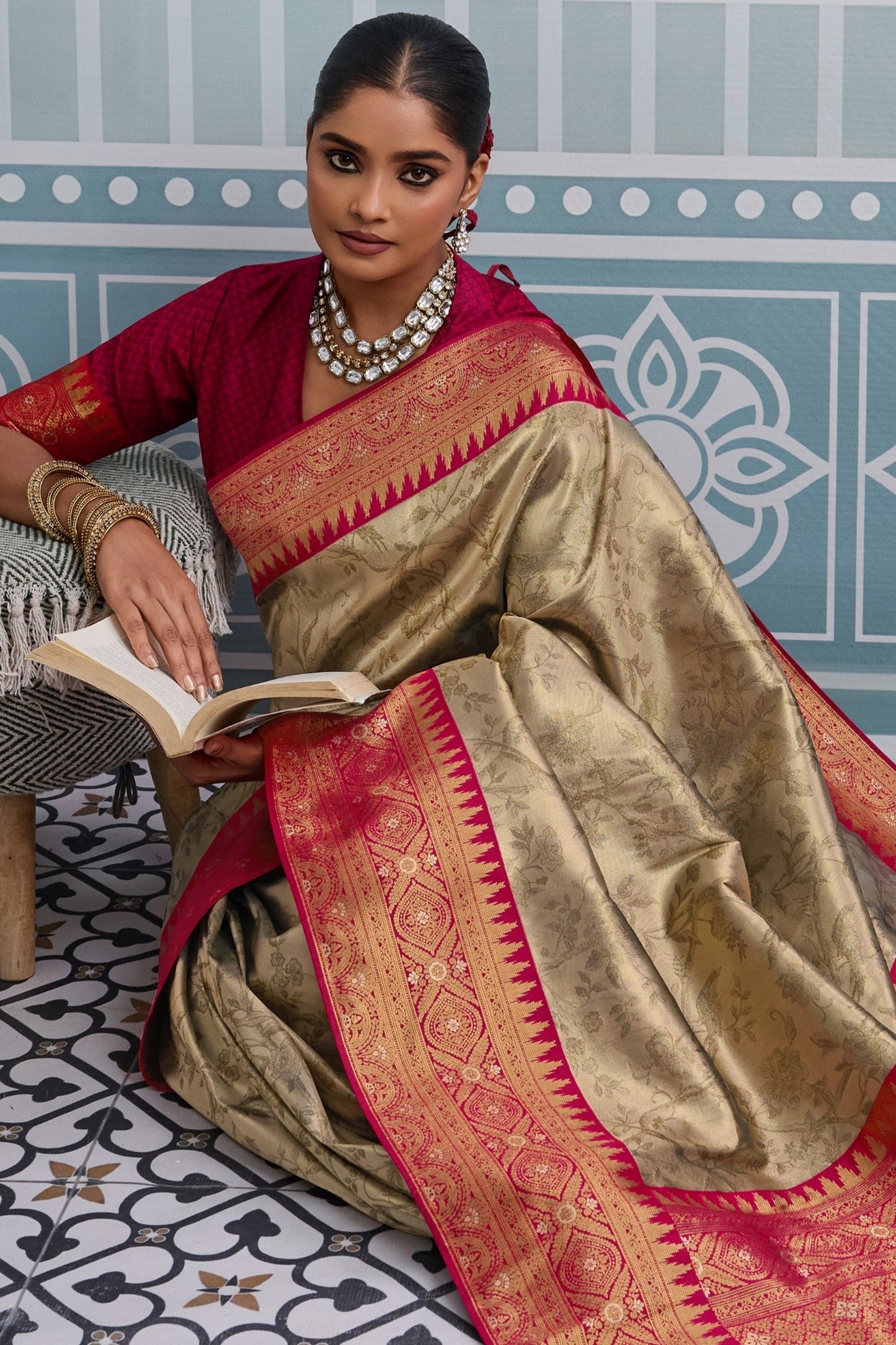Brown and Red Woven Kanjivaram Silk Saree-SAR10381_3_SareeButa.com