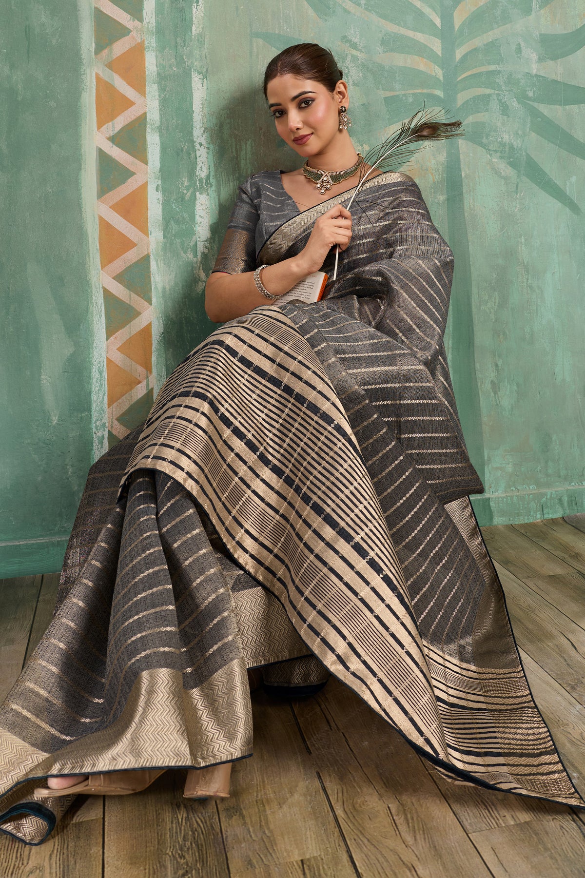 Charcoal Grey Woven Cotton Tissue Saree-SAR12934_3_SareeButa.com