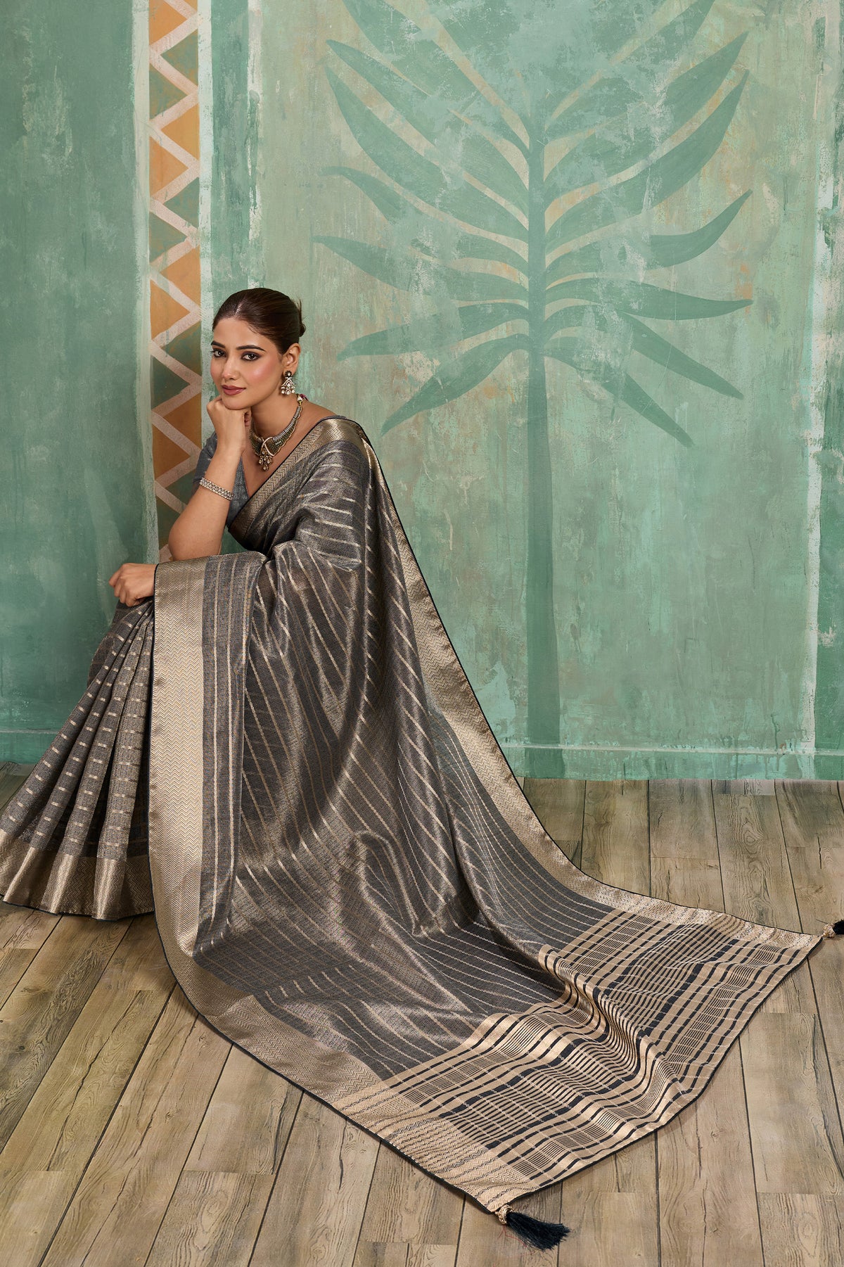 Charcoal Grey Woven Cotton Tissue Saree-SAR12934_4_SareeButa.com