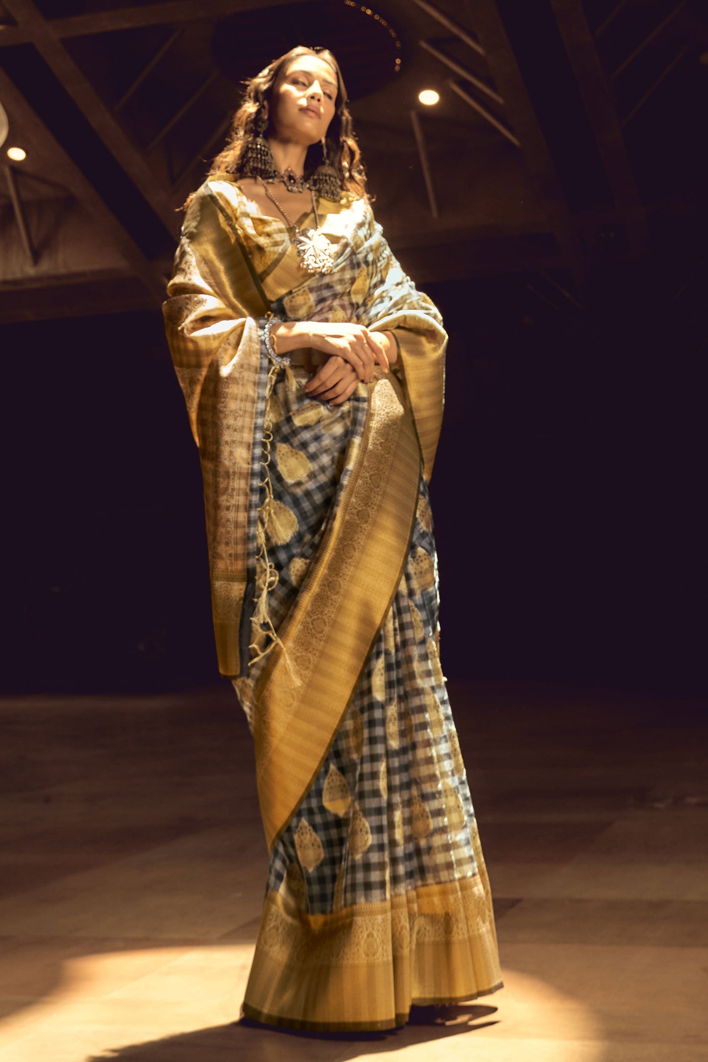 checkered-woven-organza-silk-saree-zb130628_3_SareeButa.com