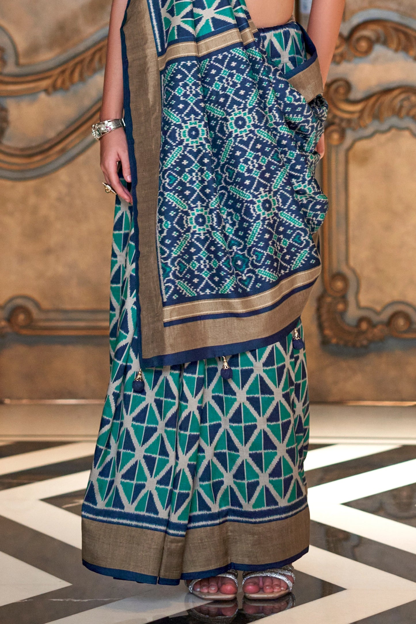 Coral Blue Printed Patola Silk Saree-SAR11263_4_SareeButa.com