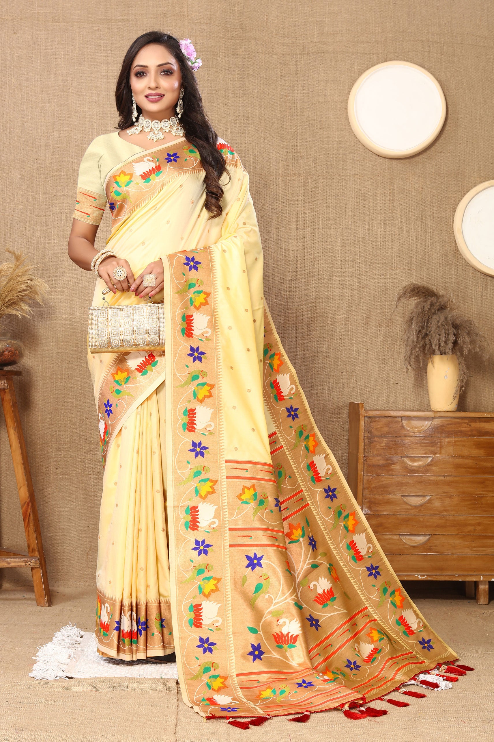 cream-paithani-silk-saree-zb131684_1_SareeButa.com