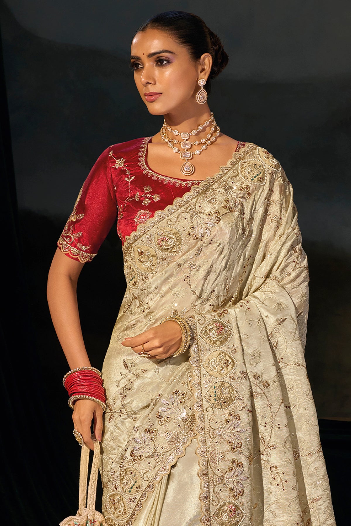 Cream Embroidered Kanjivaram Silk Saree-SAR13266_4_SareeButa.com