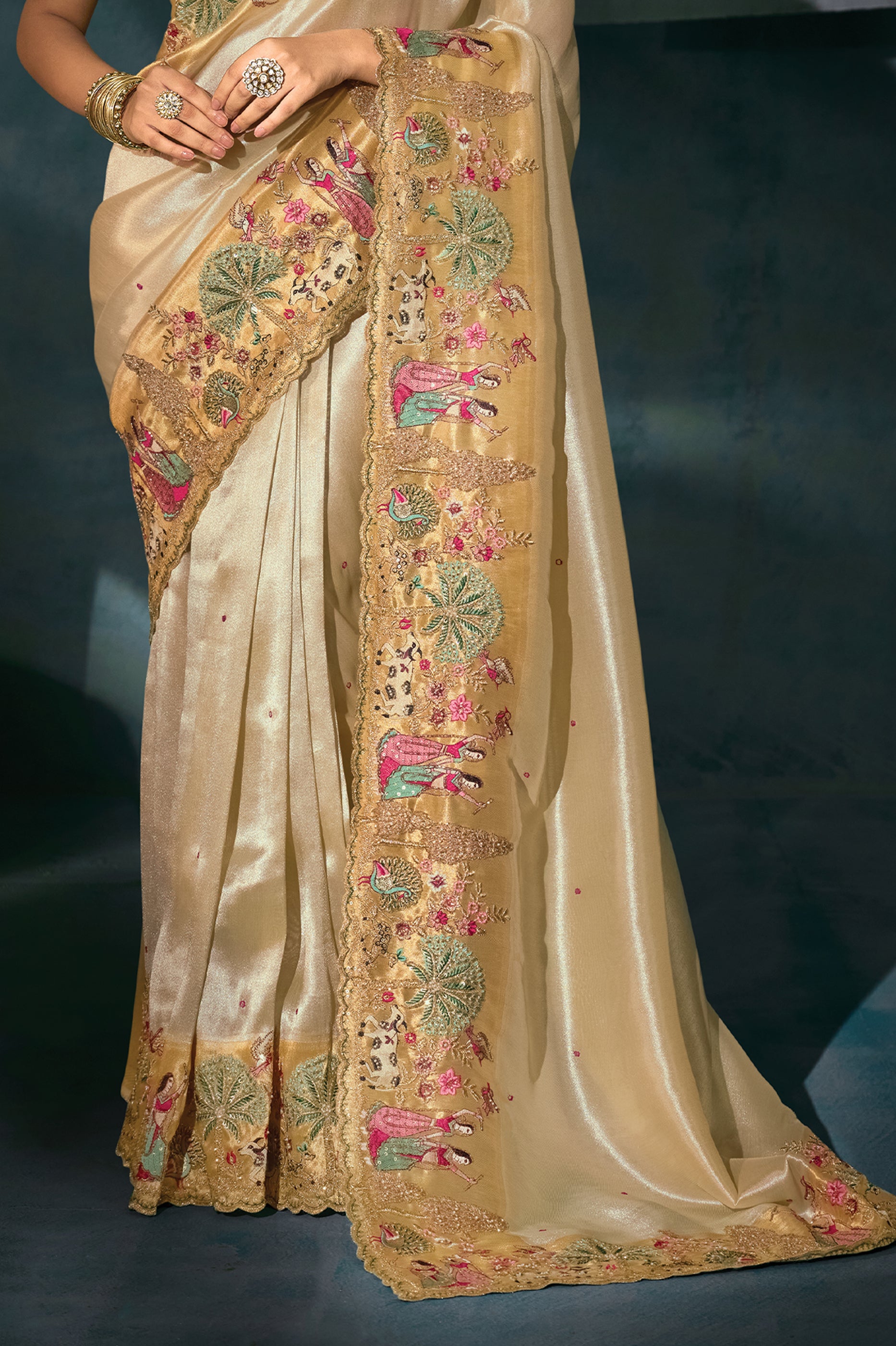 cream-embroidered-silk-saree-sar10392_6_Sareebuta.com