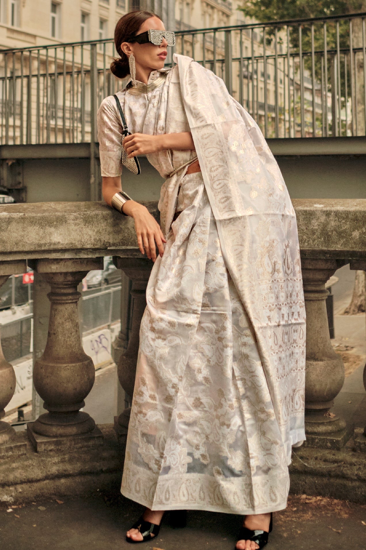 cream-organza-lucknowi-saree-zb131989_1_SareeButa.com