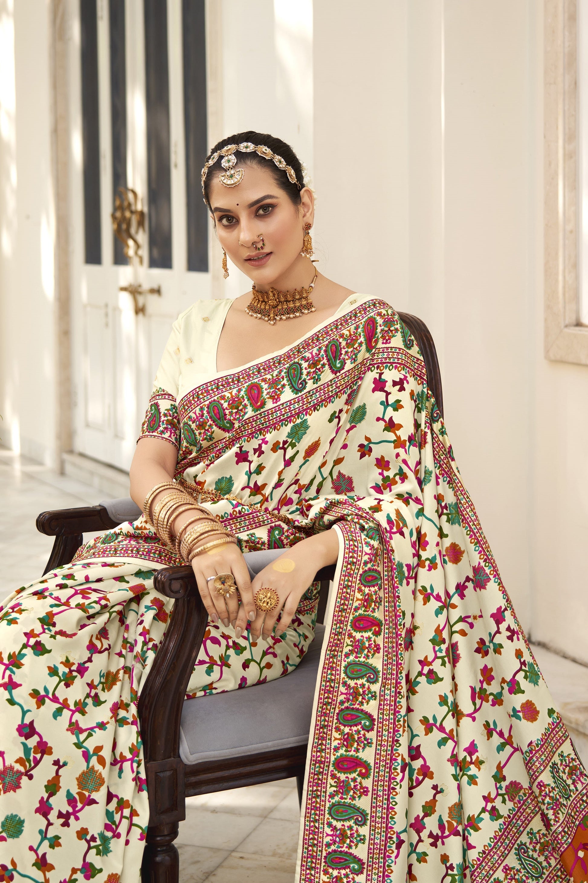 cream-tussar-silk-saree-zb130471_2_SareeButa.com