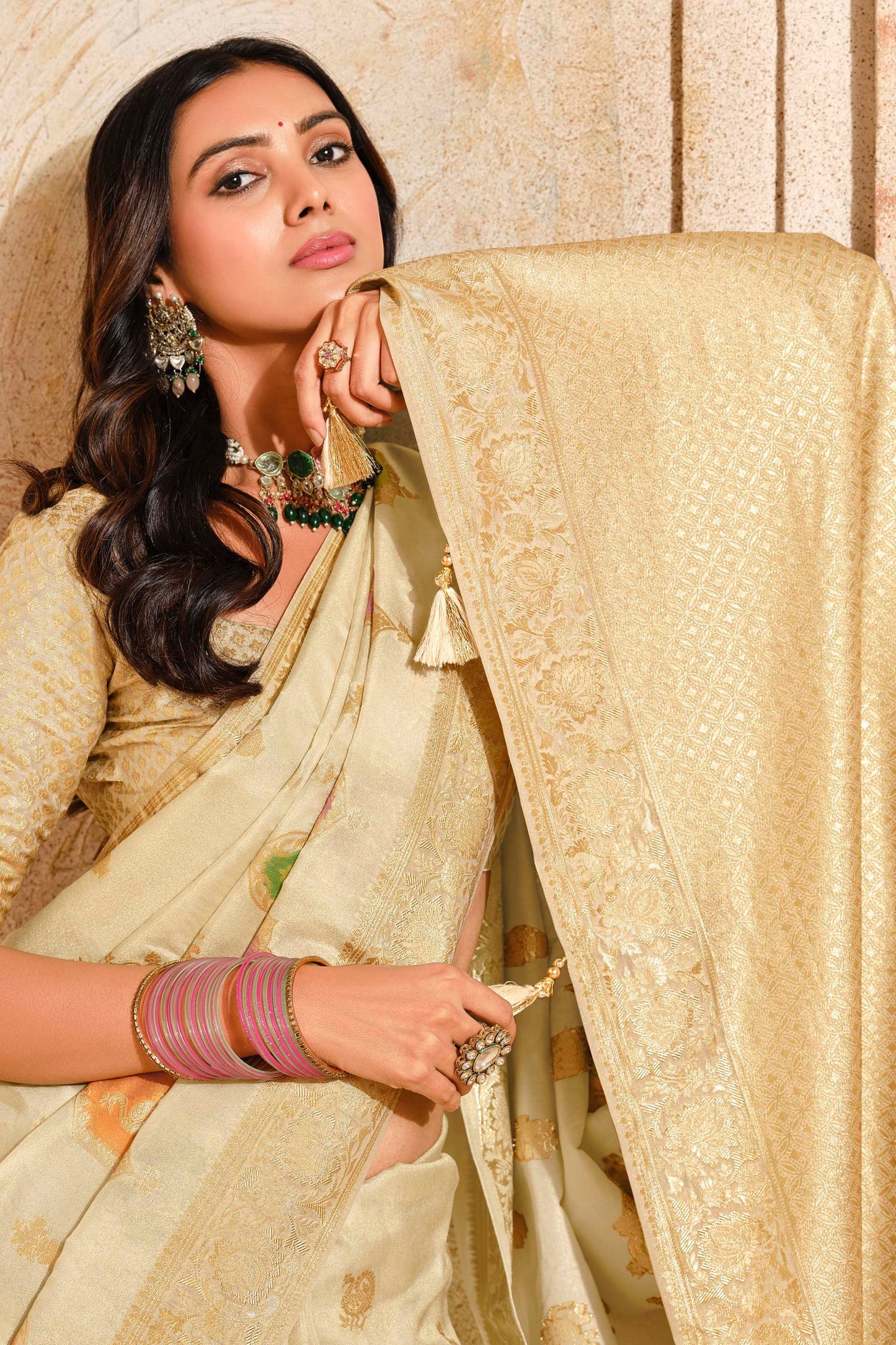 Cream Woven Banarasi Saree-ZB133950_3_SareeButa.com