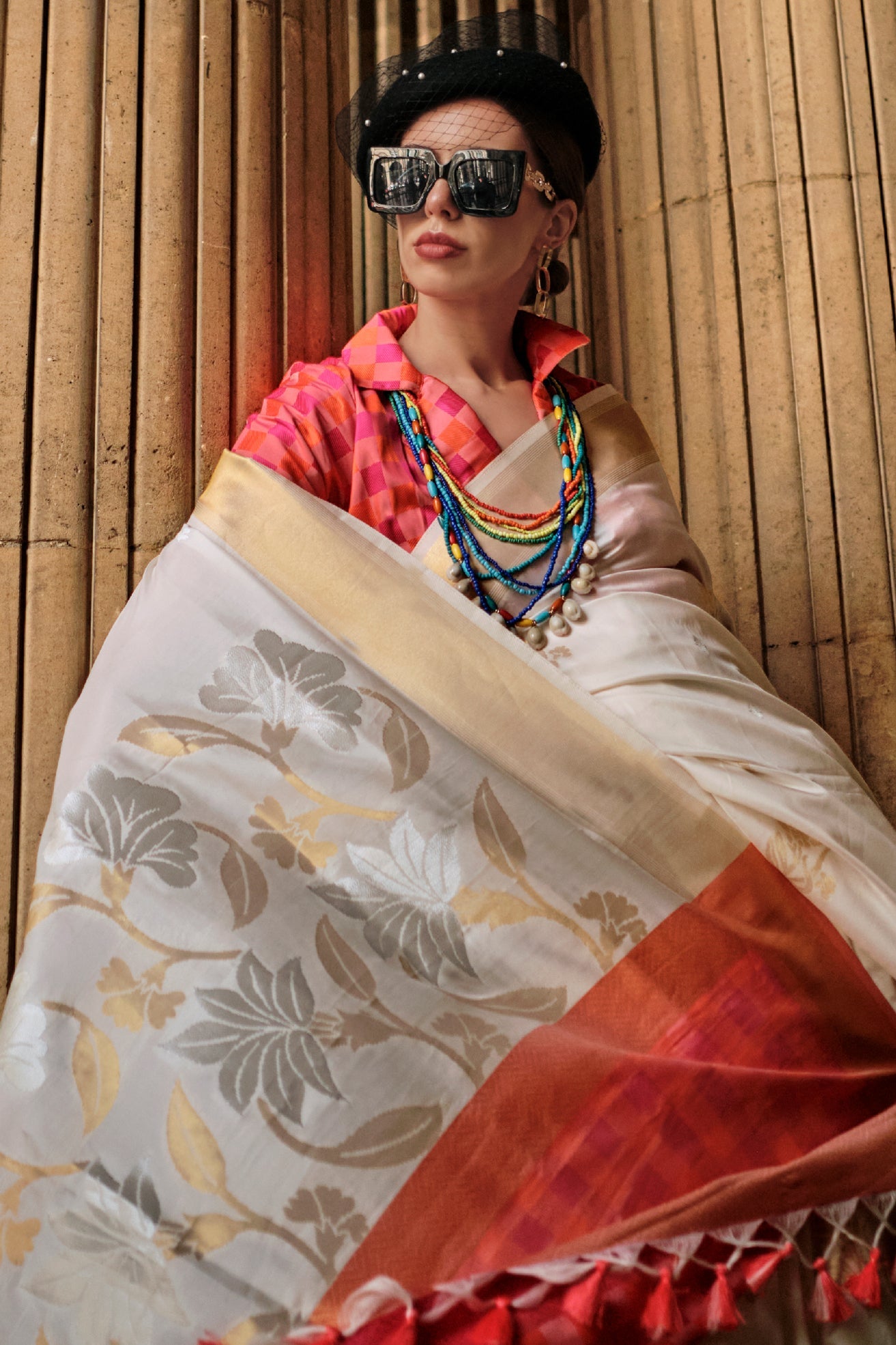 cream-woven-silk-saree-zb132009_2_SareeButa.com