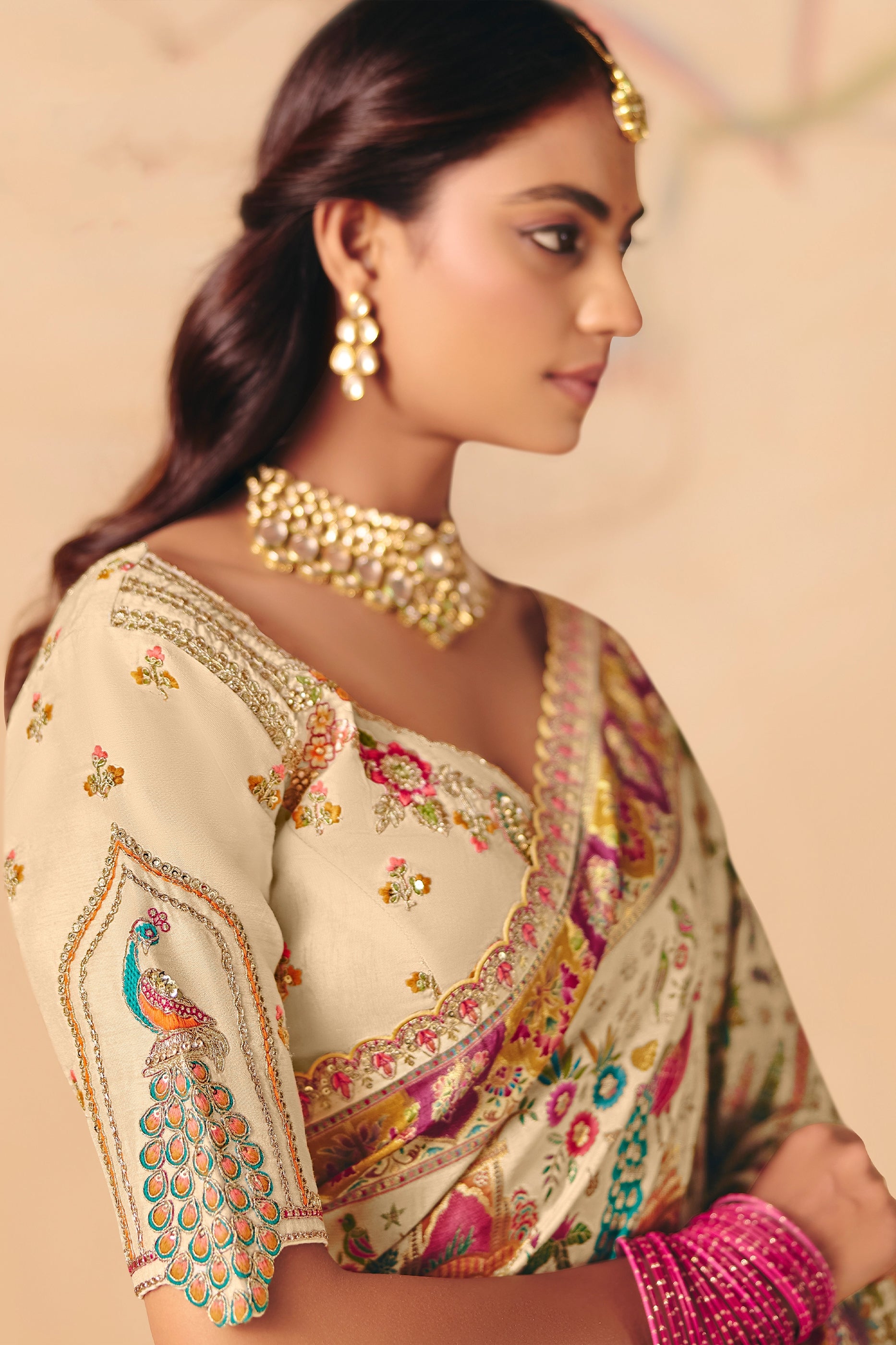 Cream Zari Work Dola Silk Saree With Embroidery-SAR12068_3_SareeButa.com