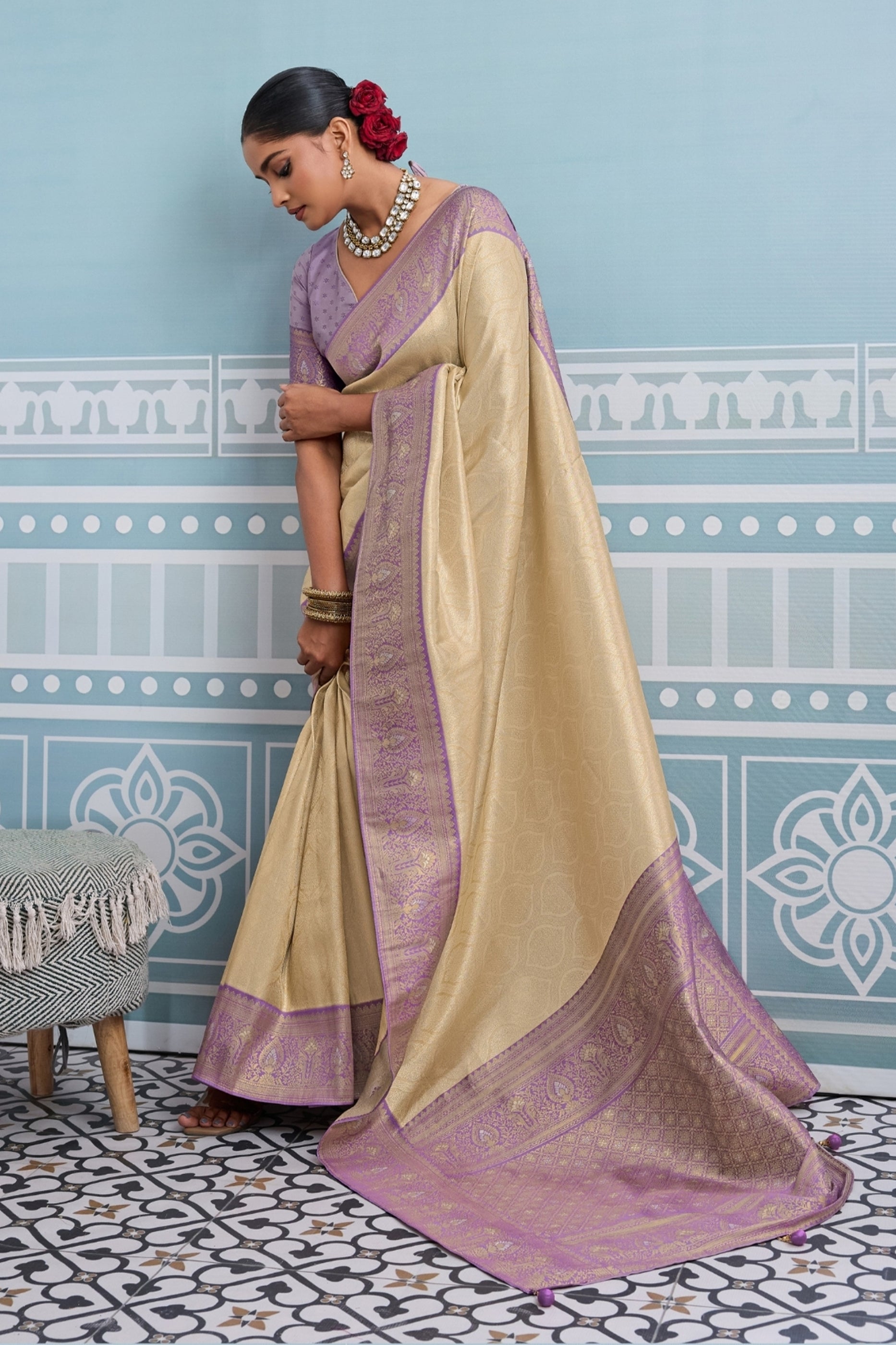 Cream and Lavender Woven Kanjivaram Silk Saree-SAR10379_4_SareeButa.com