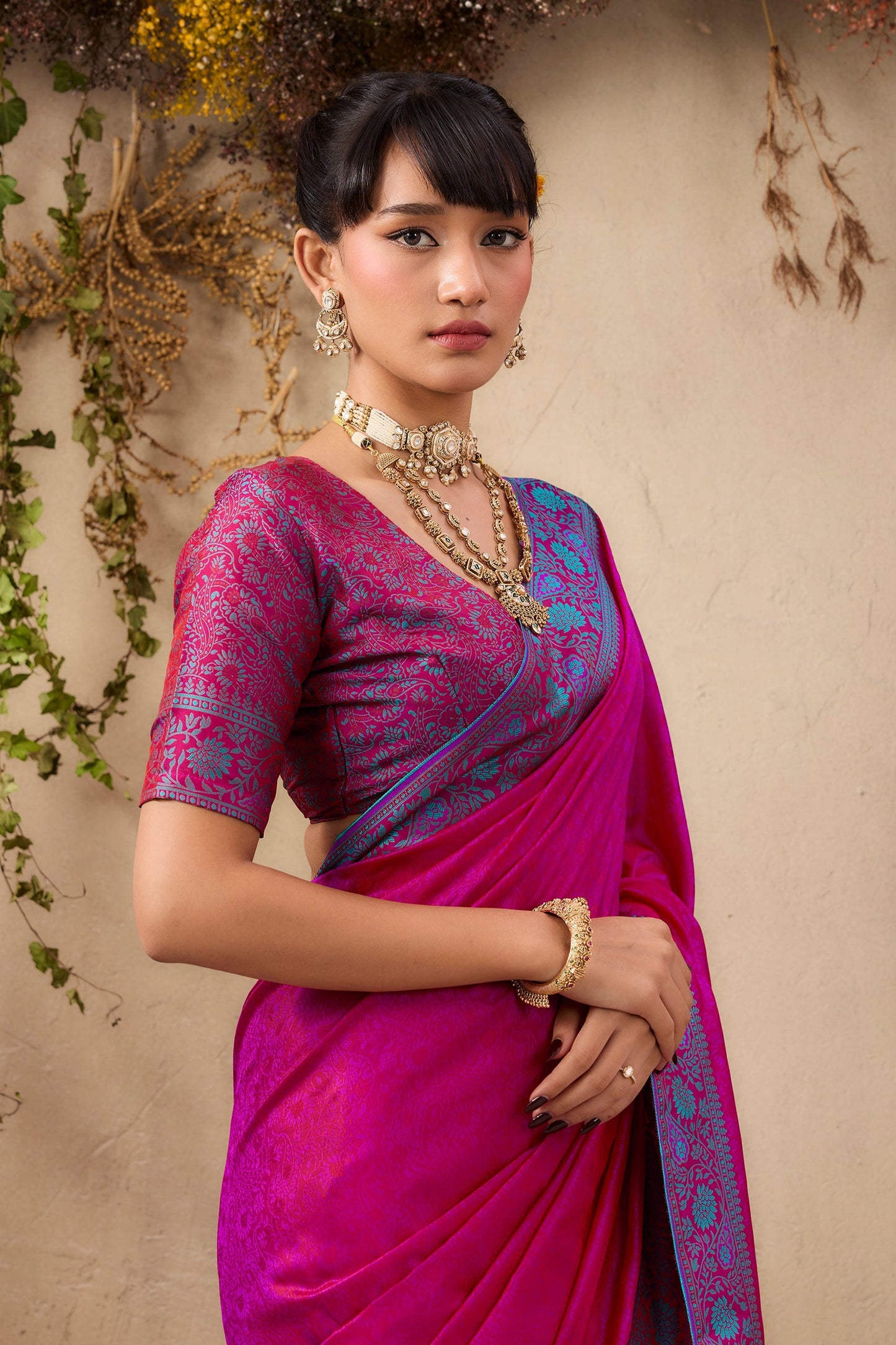 Dark Pink Woven Kanjivaram Silk Saree-SAR11178_2_SareeButa.com