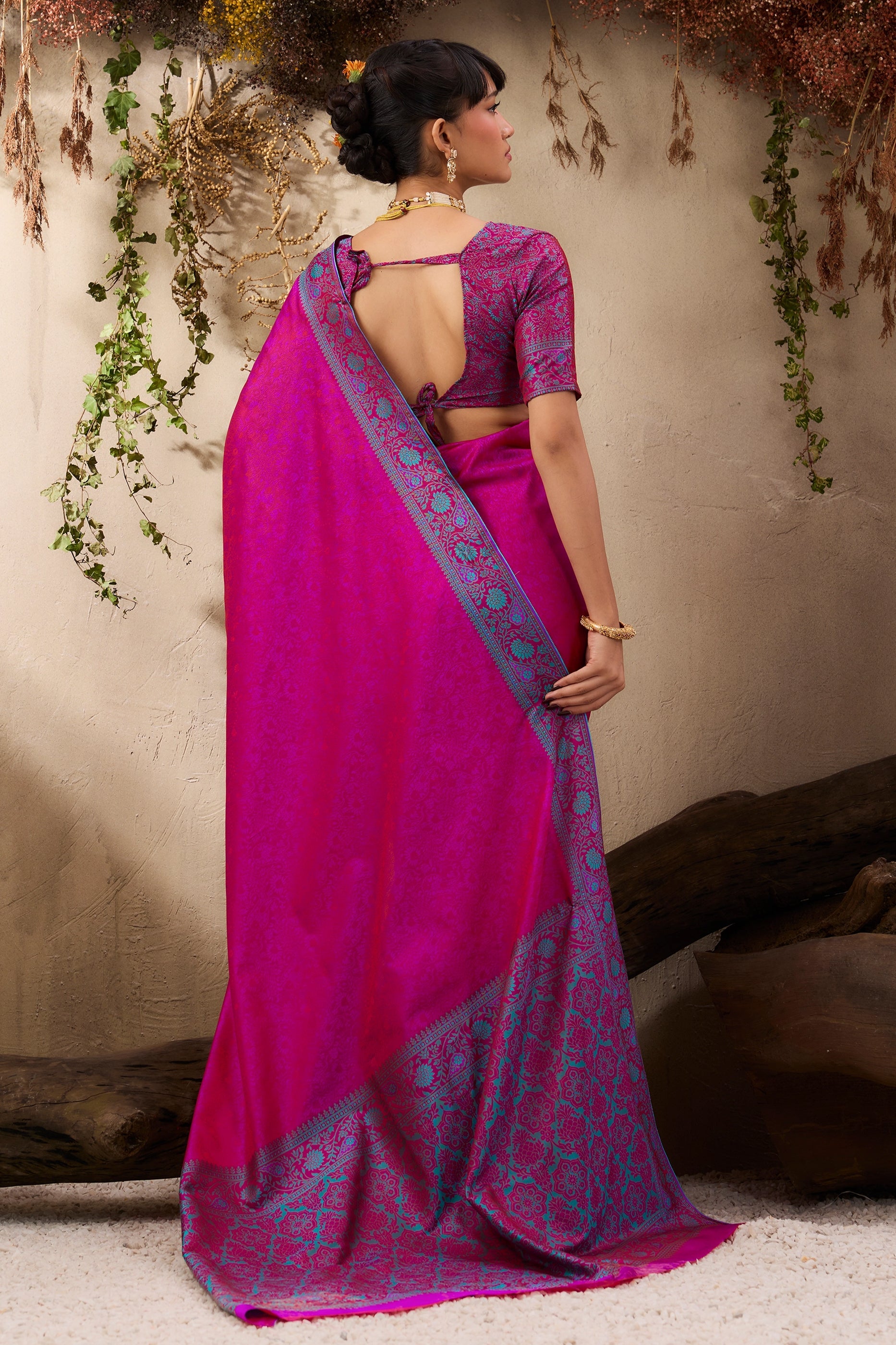 Dark Pink Woven Kanjivaram Silk Saree-SAR11178_4_SareeButa.com