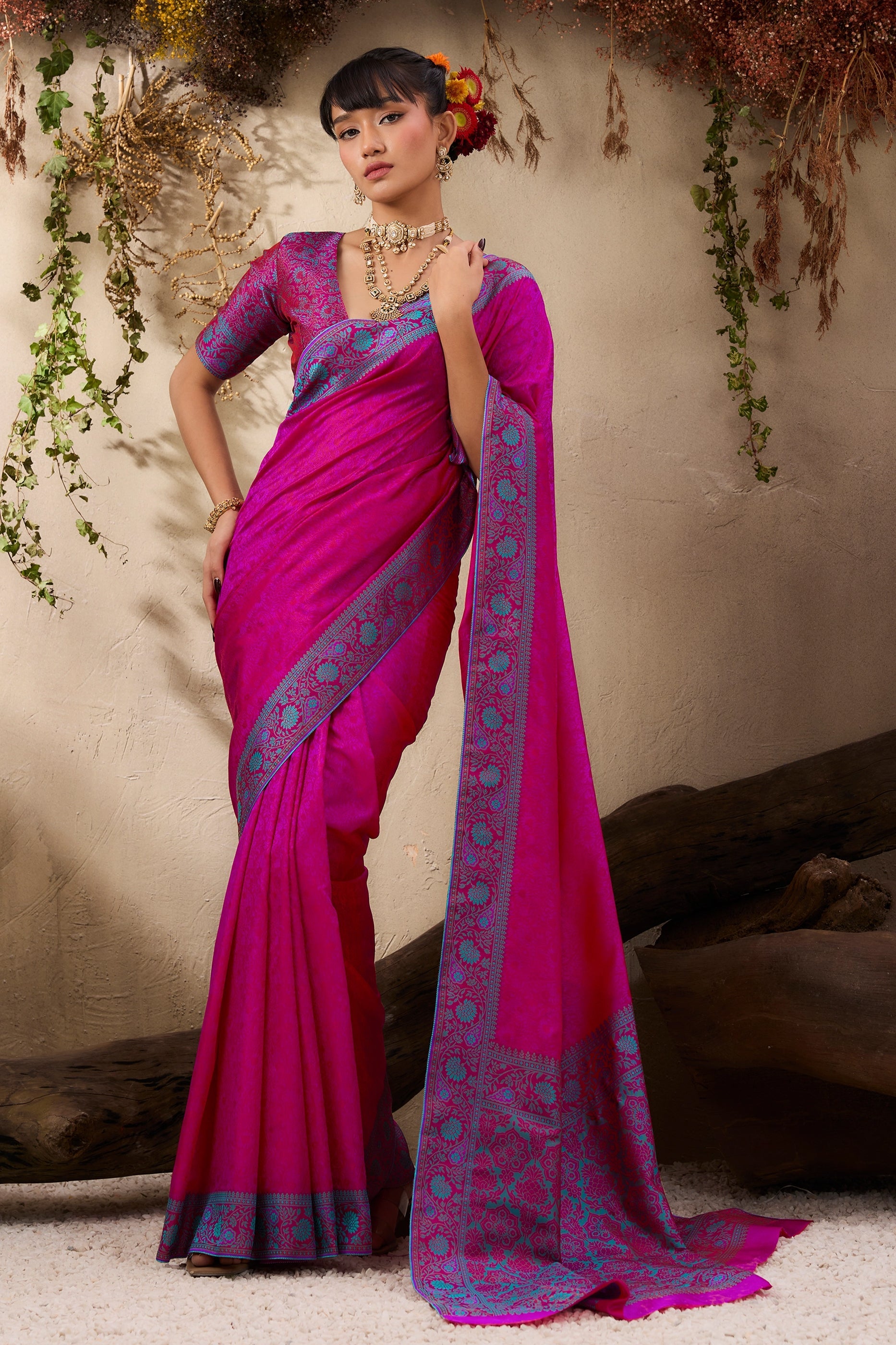 Dark Pink Woven Kanjivaram Silk Saree-SAR11178_5_SareeButa.com
