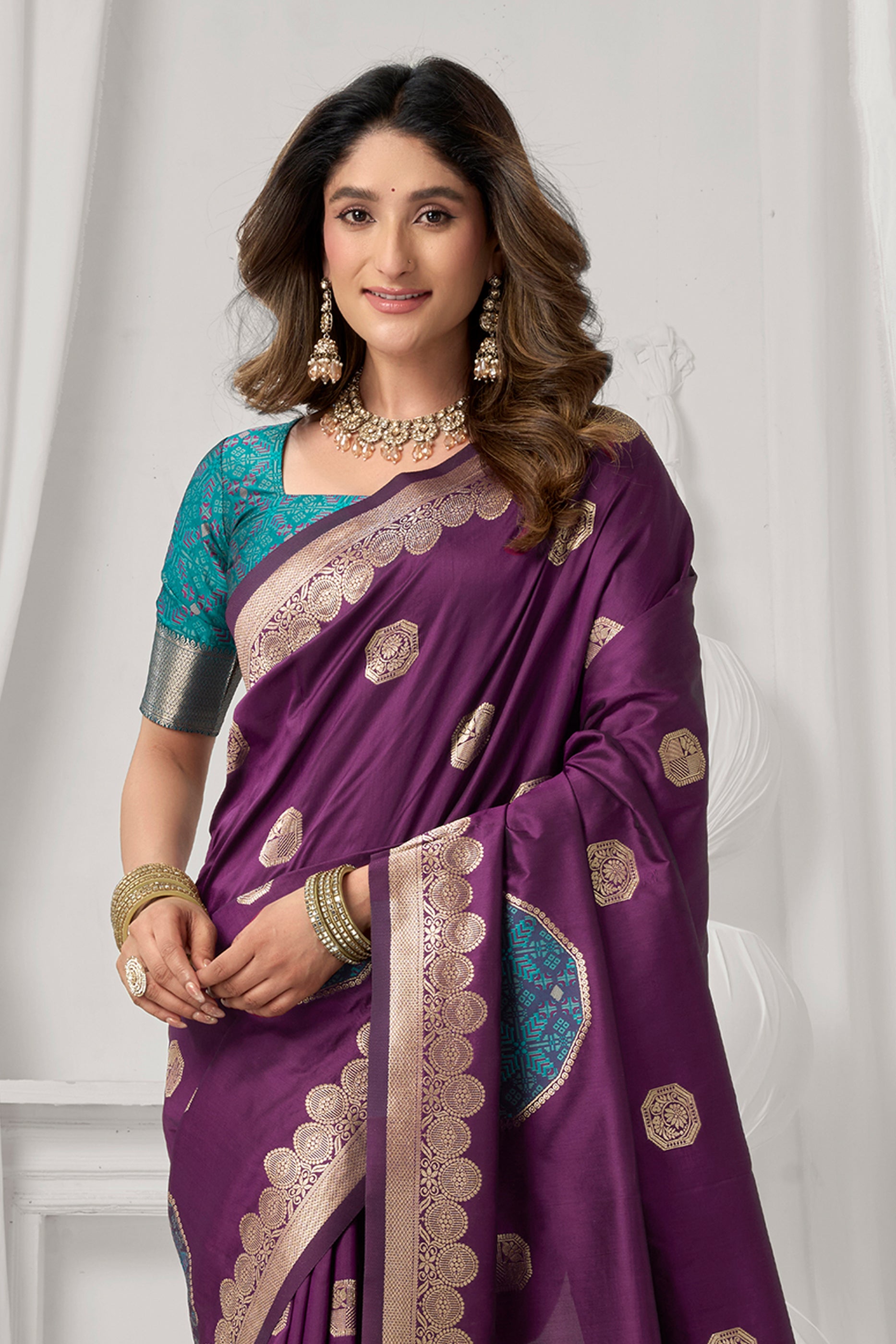 Deep Violet Woven Silk Saree-SAR12674_2_SareeButa.com