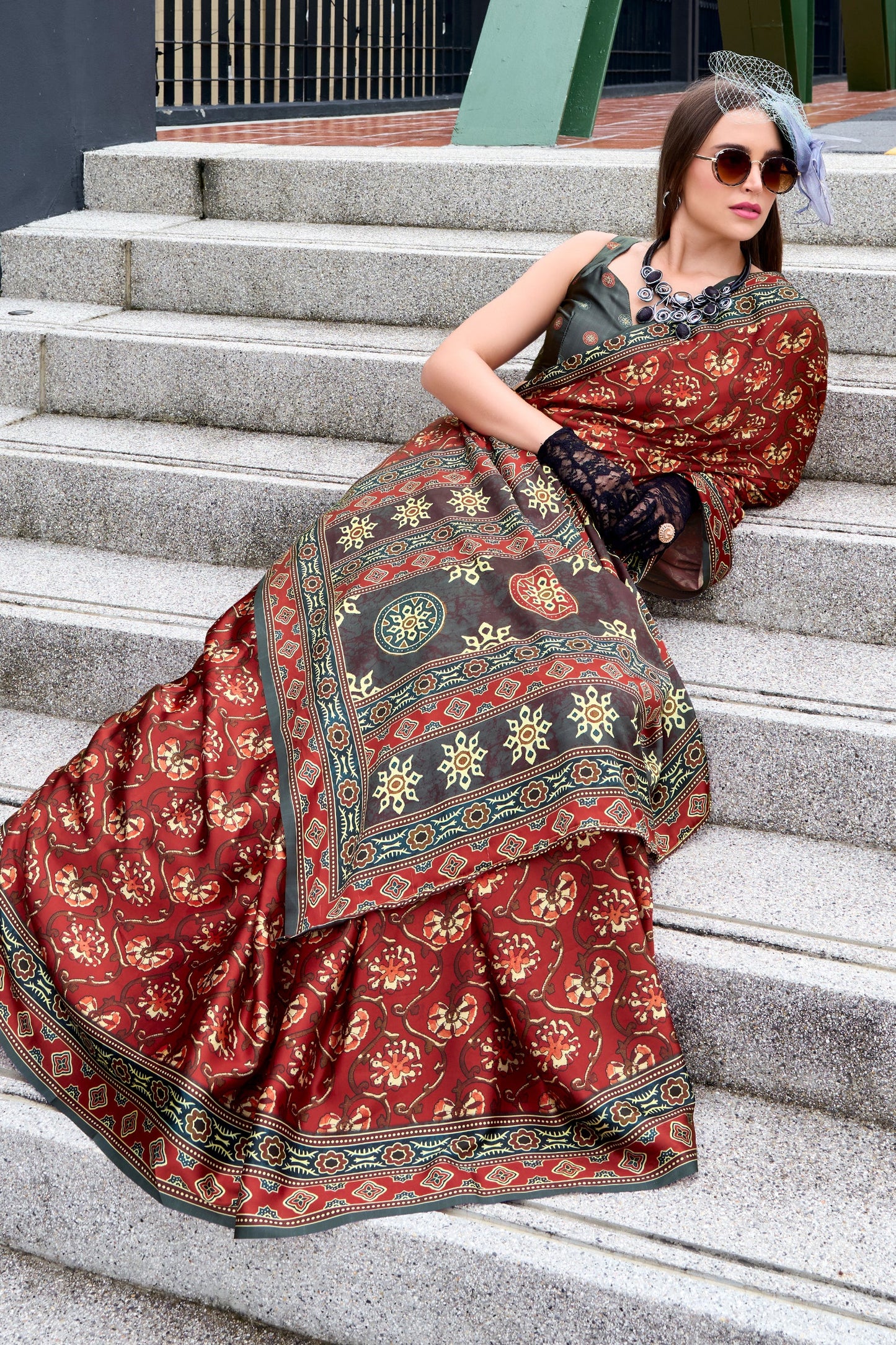 Glossy Maroon Printed Satin Silk Saree-ZB133614_4_SareeButa.com