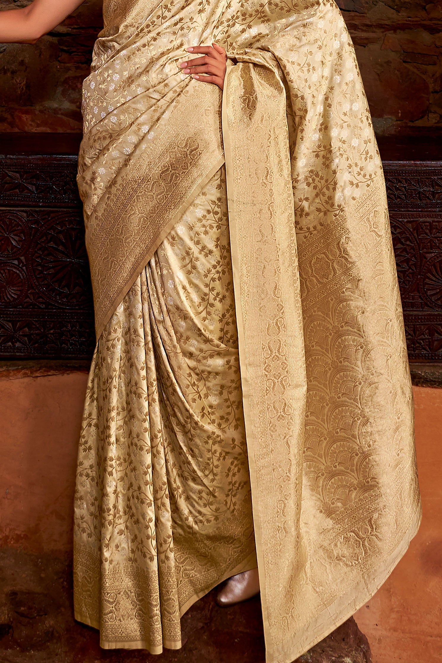 Golden Beige Woven Banarasi Silk Saree-ZB133369_3_SareeButa.com