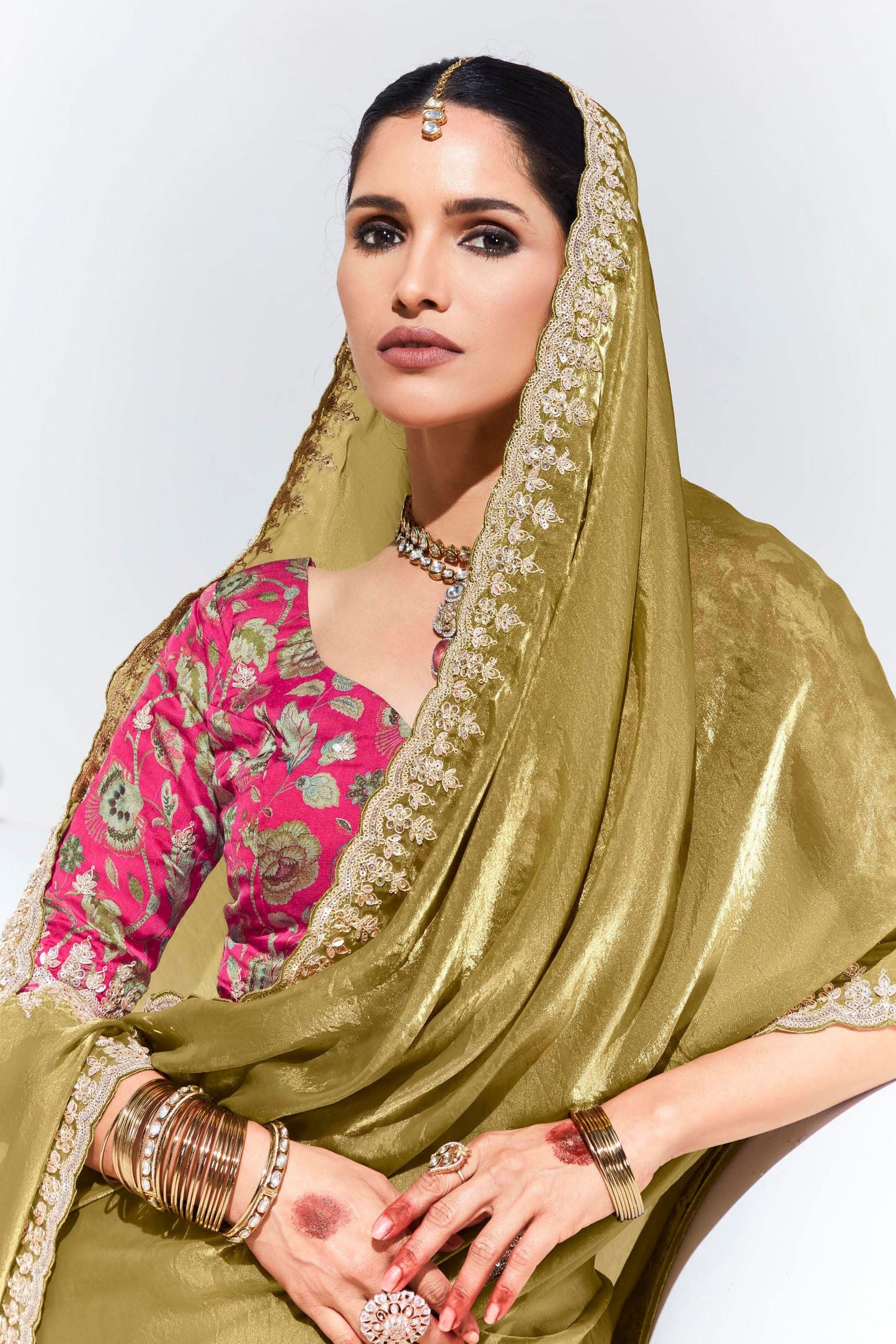 golden-embroidered-organza-saree-zb132103_2_SareeButa.com