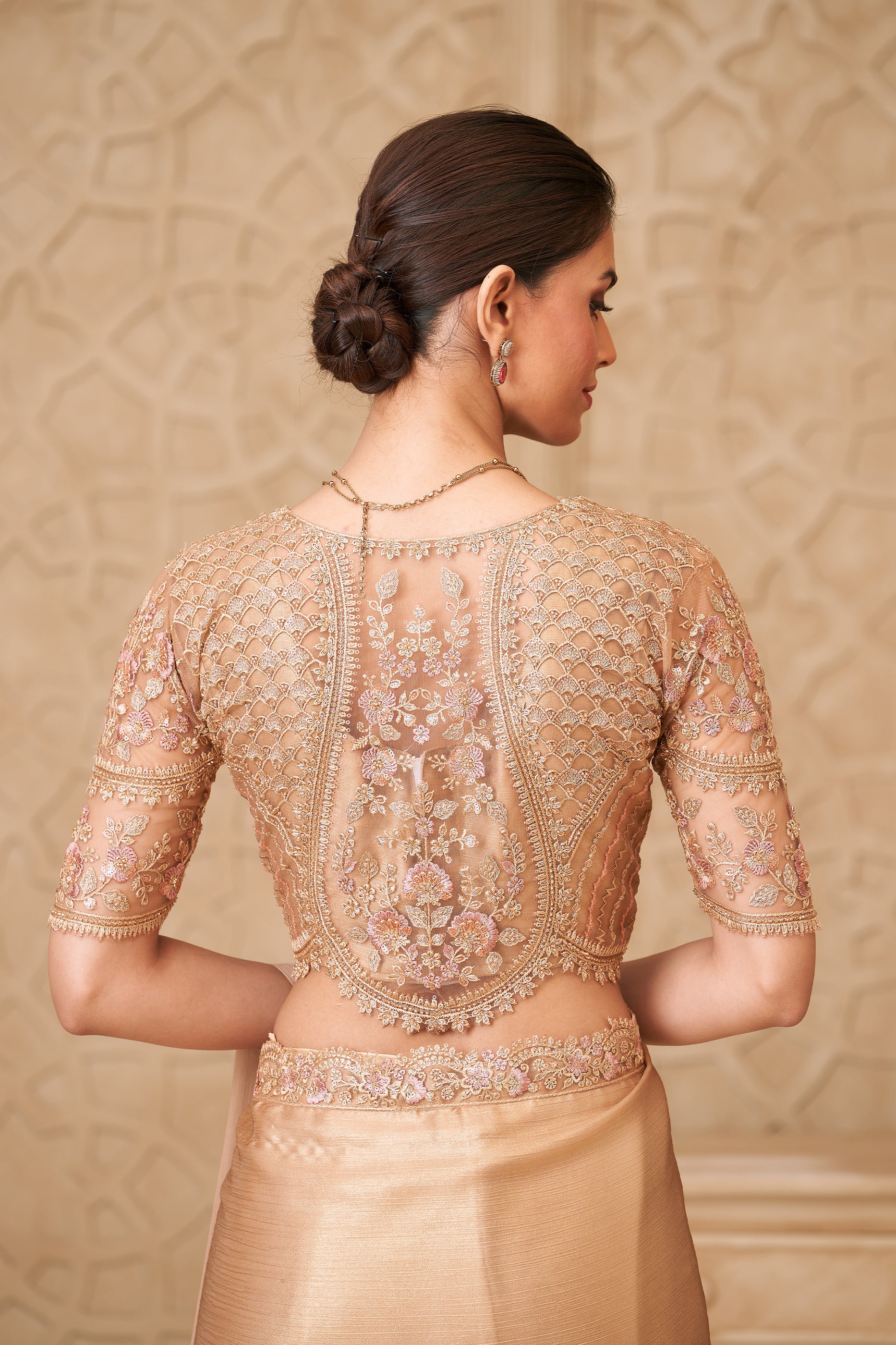 golden-embroidered-satin-georgette-saree-sar10588_6_Sareebuta.com