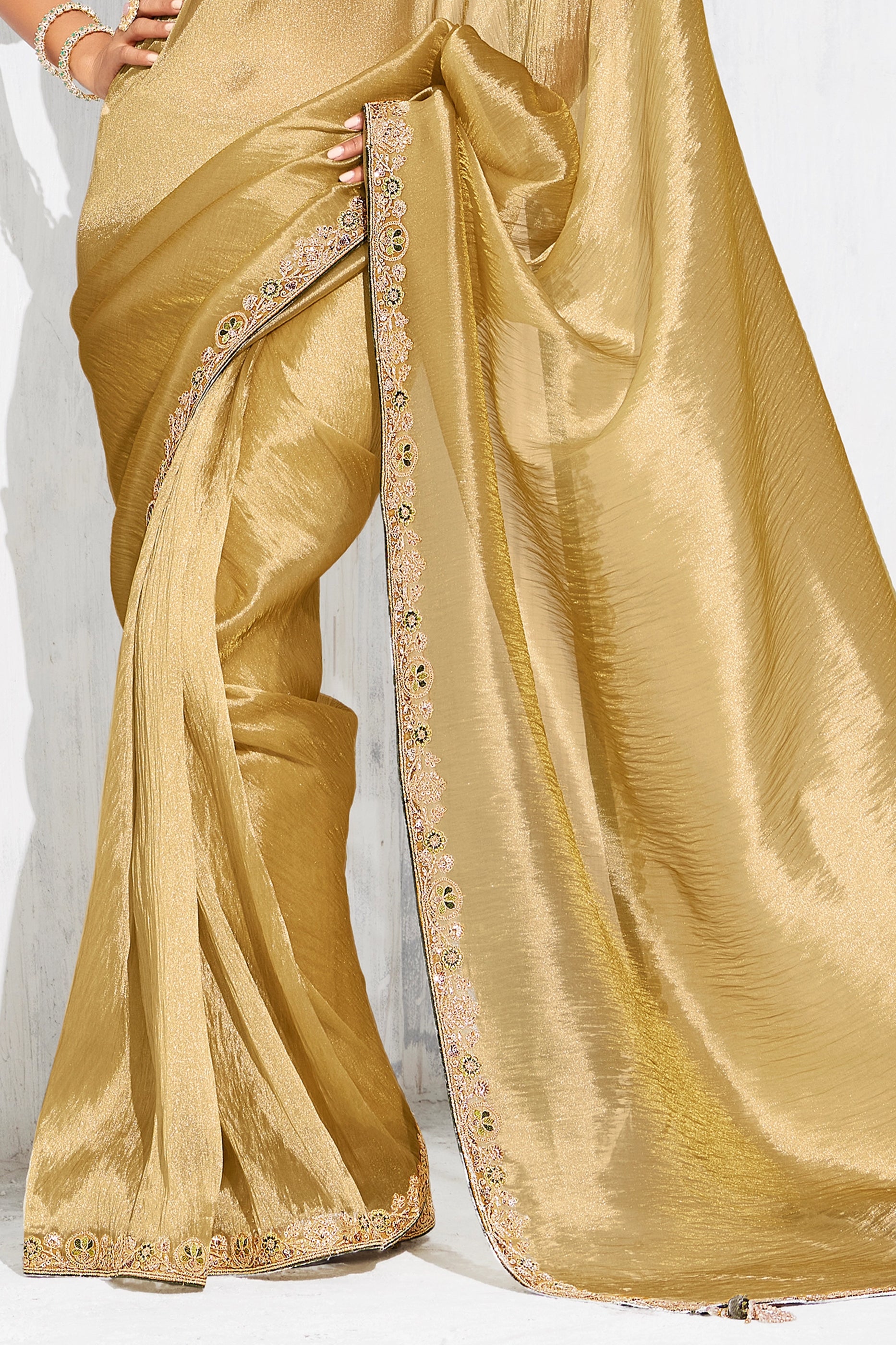 golden-yellow-embroidered-tissue-organza-saree-sar10568_6_Sareebuta.com
