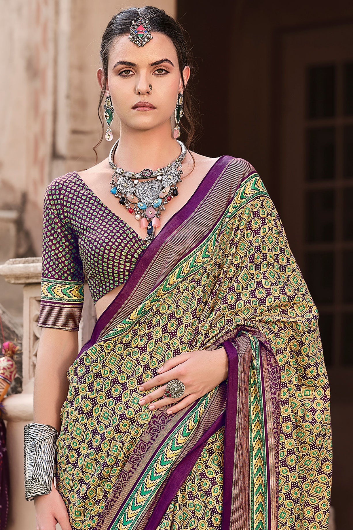 green-ajrakh-print-silk-saree-zb132877_2_SareeButa.com