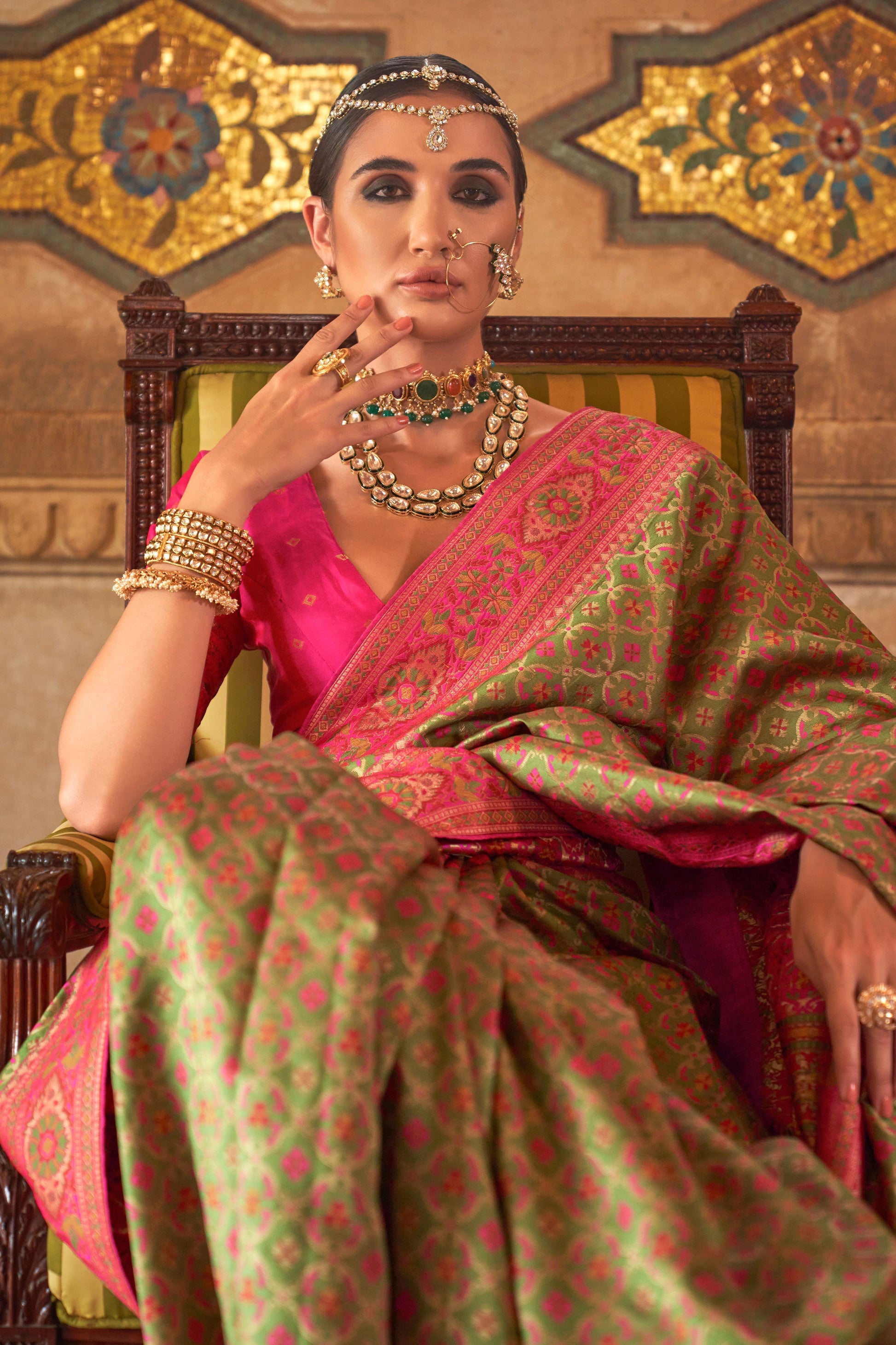 green-banarasi-silk-saree-zb131000_2_SareeButa.com