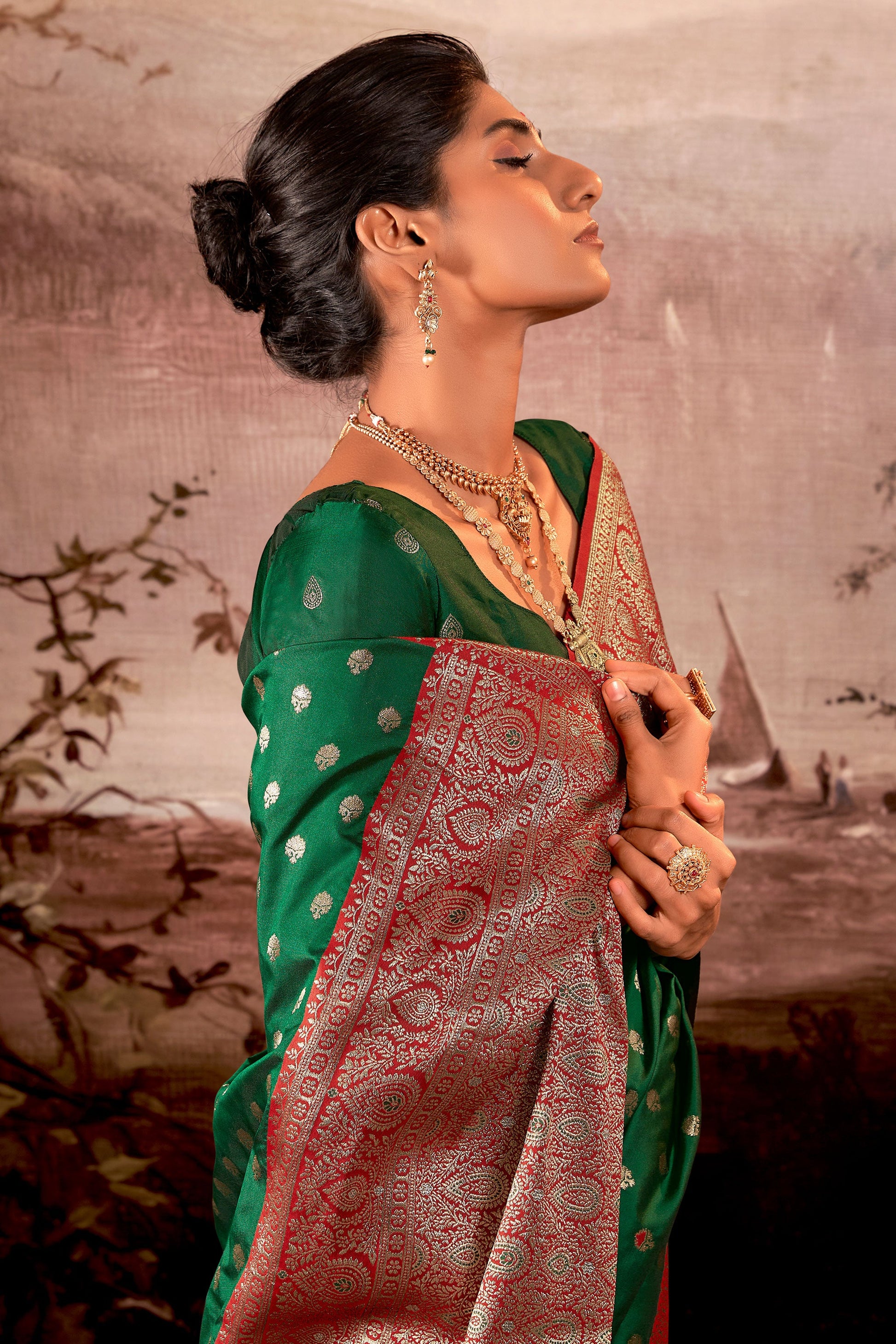 green-banarasi-silk-saree-zb131705_2_SareeButa.com