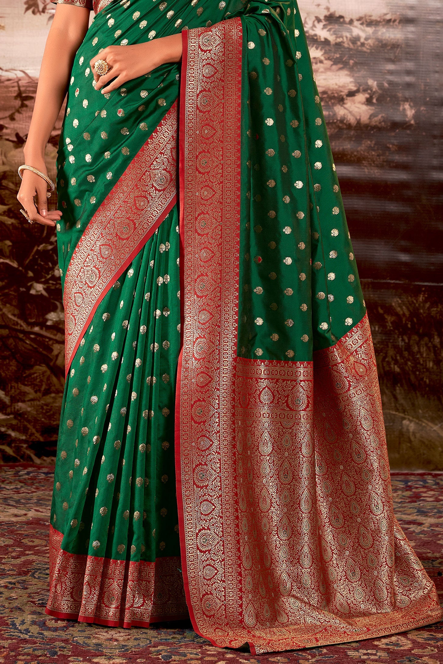 green-banarasi-silk-saree-zb131705_3_SareeButa.com