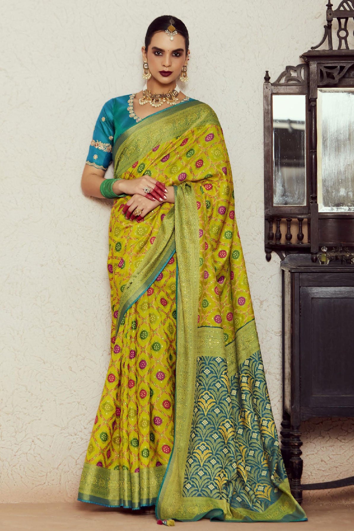 green-brasso-silk-saree-zb131687_1_SareeButa.com