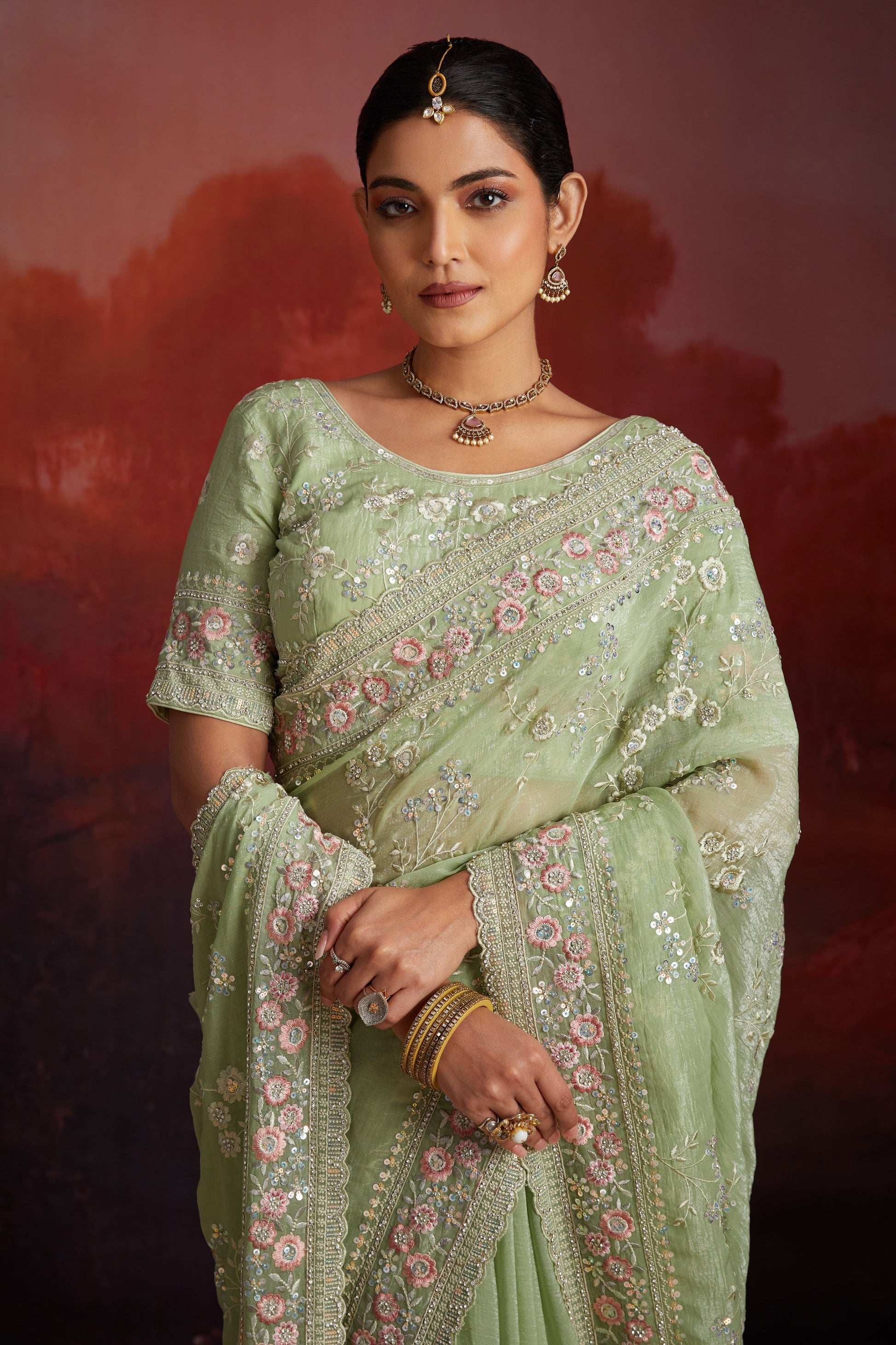green-embroidered-organza-saree-zb133720_8_Sareebuta.com
