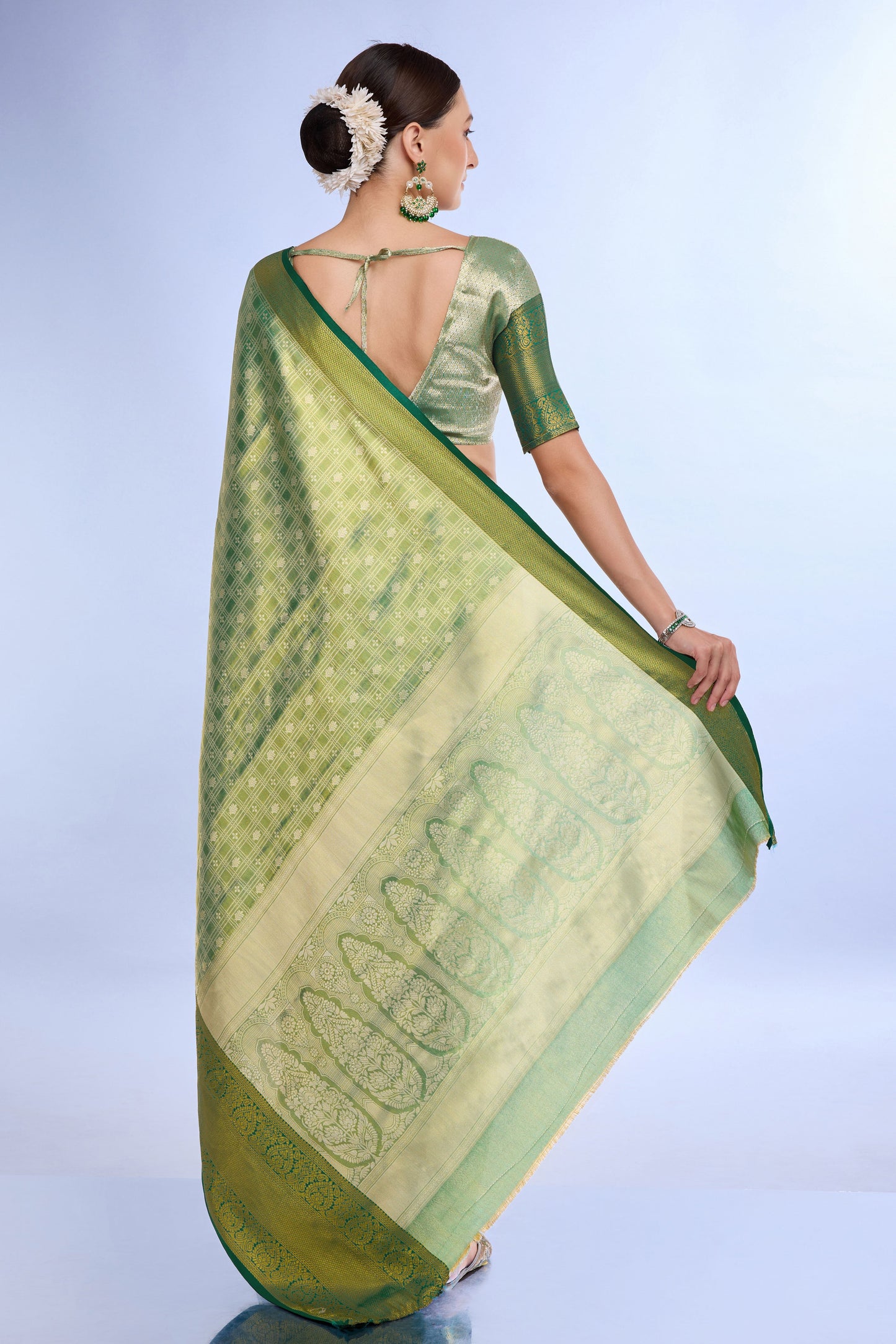 green-mysore-silk-saree-zb132215_2_SareeButa.com