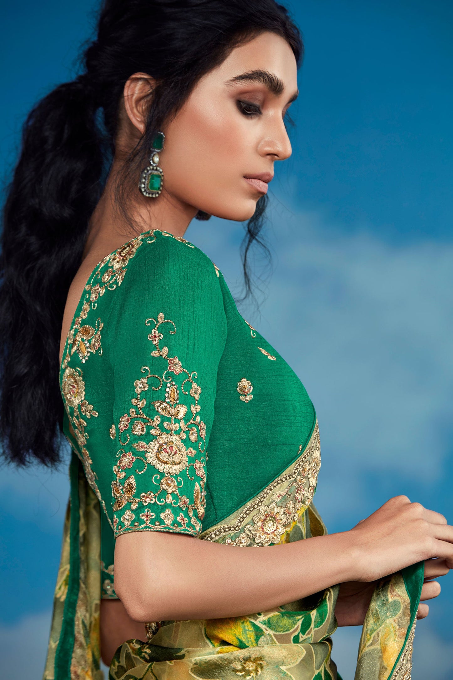 Green Organza Brasso Saree-ZB132888_3_SareeButa.com