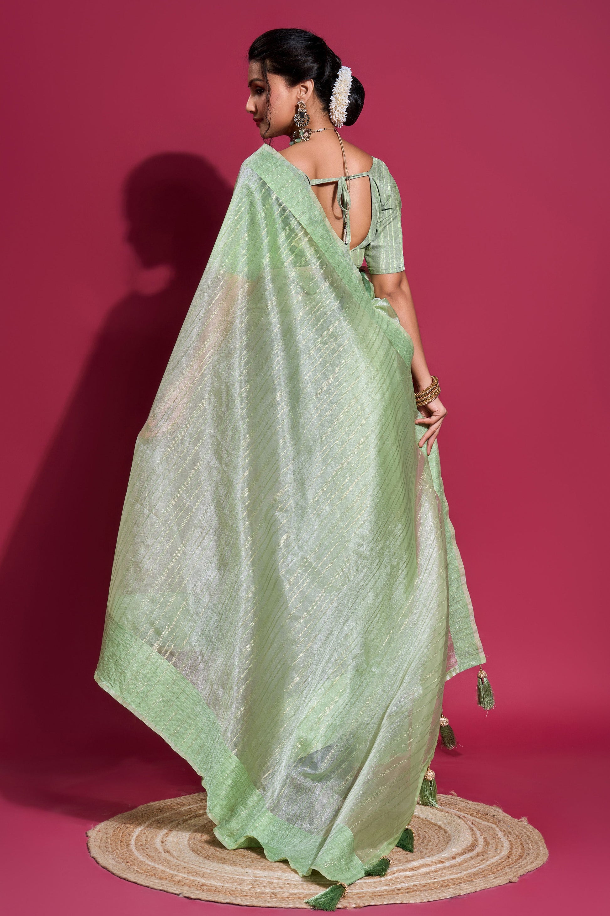 green-woven-organza-saree-zb131957_3_SareeButa.com