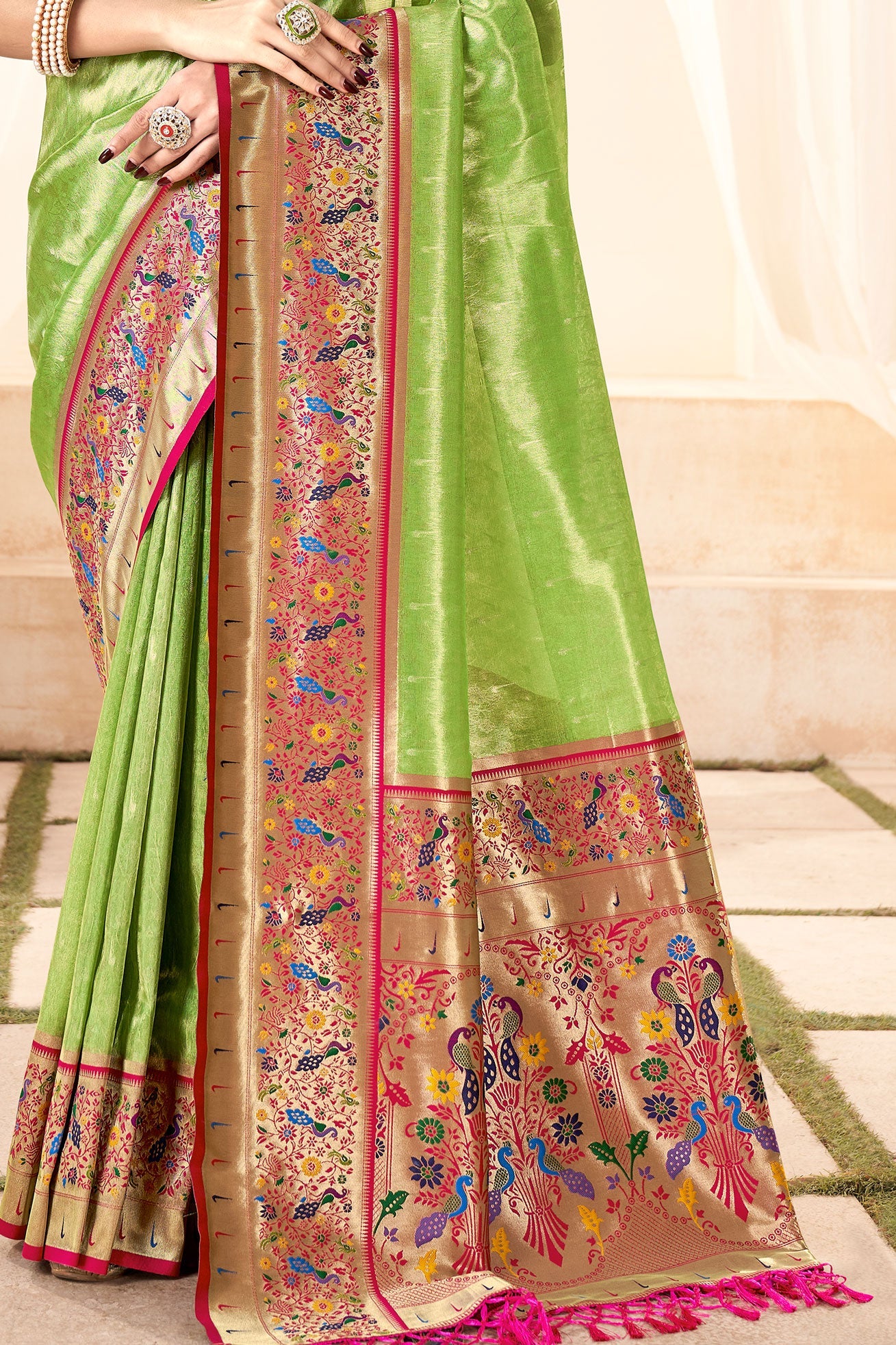 Green Paithani Silk Saree-ZB130652_3