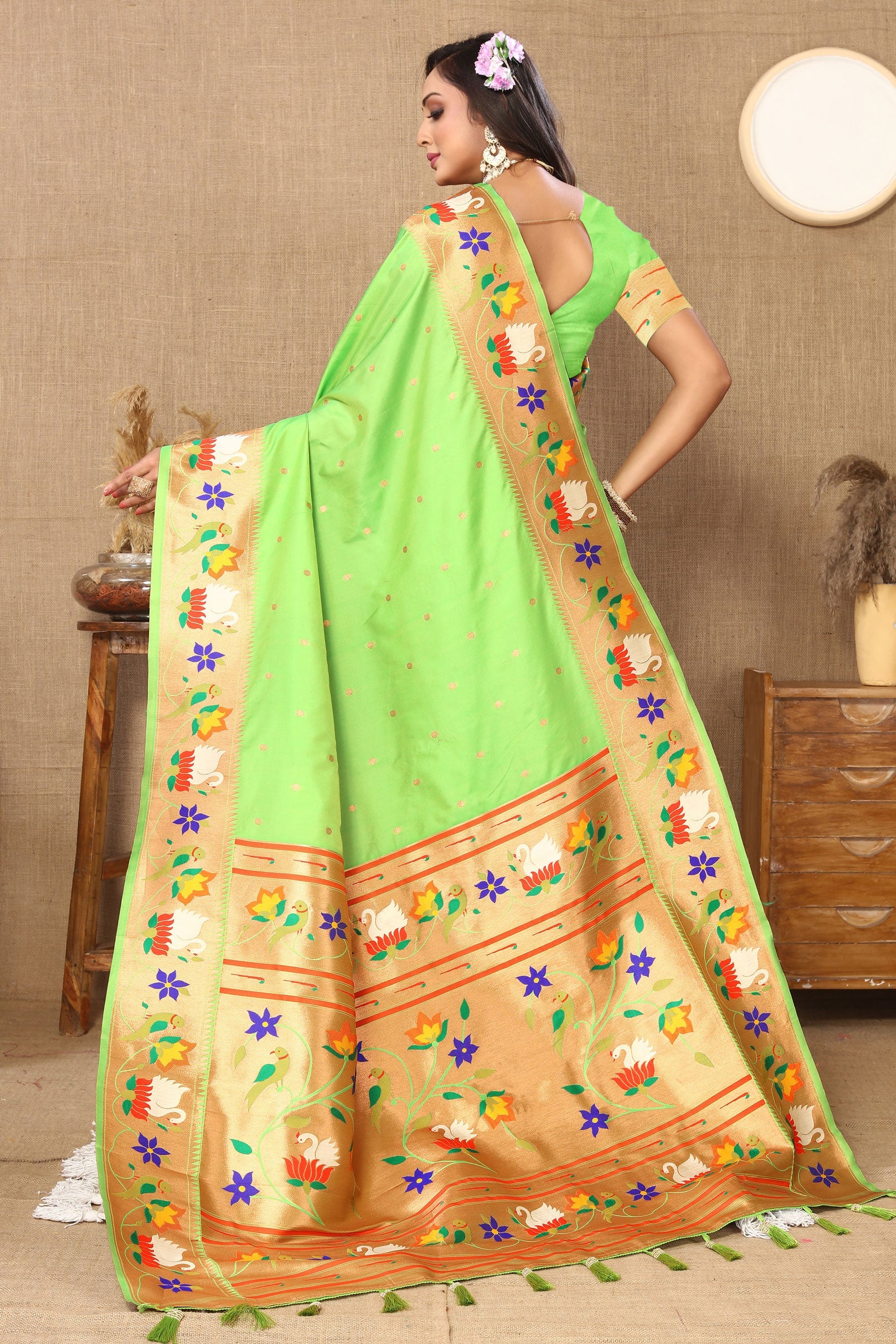 green-paithani-silk-saree-zb131683_3_SareeButa.com