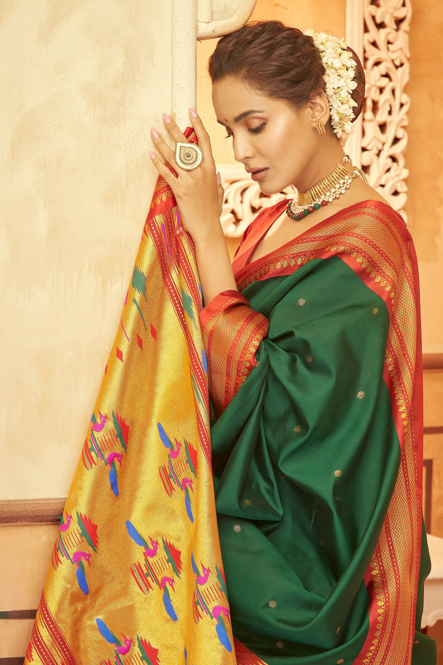 green-paithani-silk-saree-zb132907_2_SareeButa.com