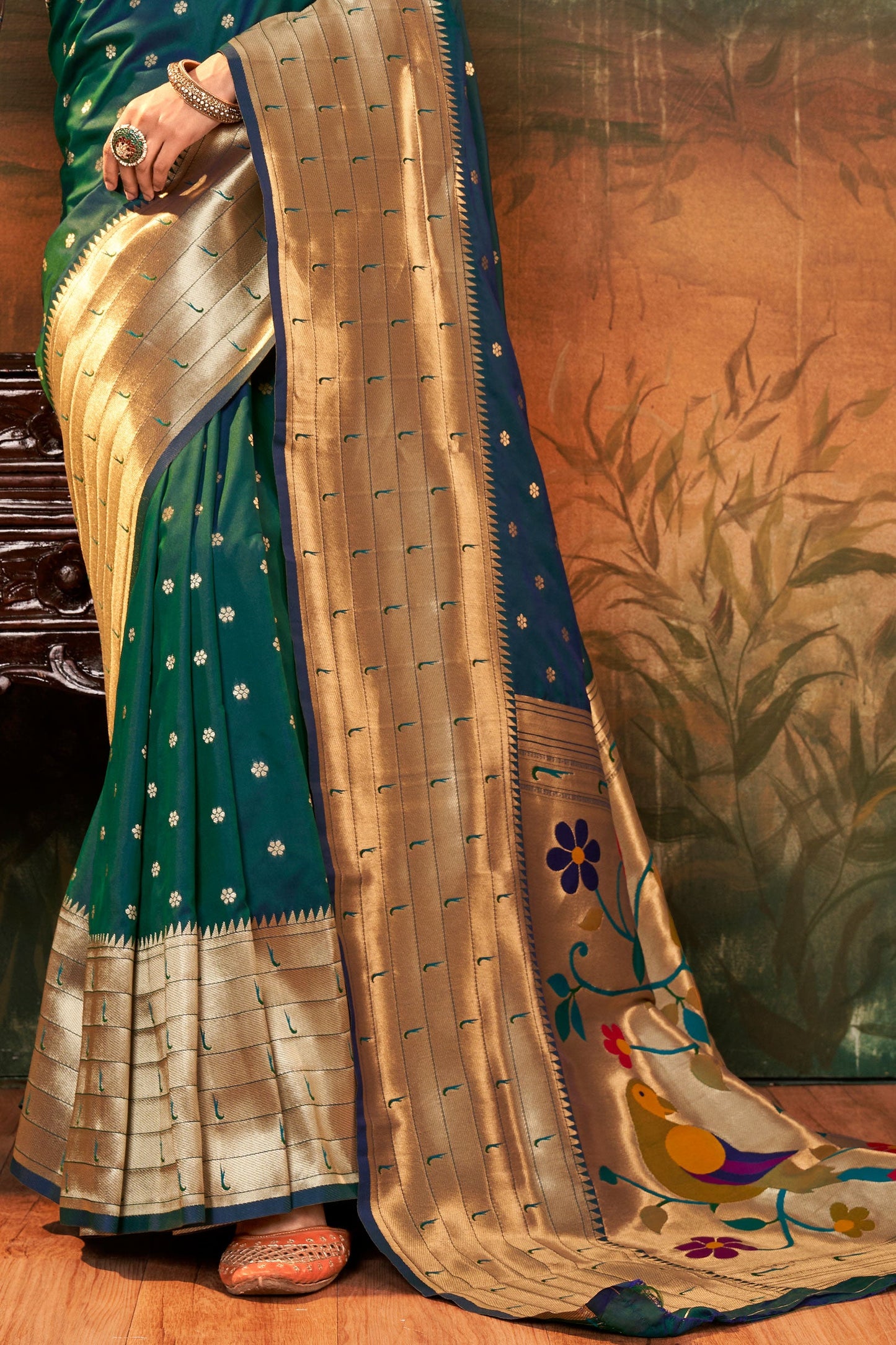 green-paithani-silk-saree-zb132929_3_SareeButa.com