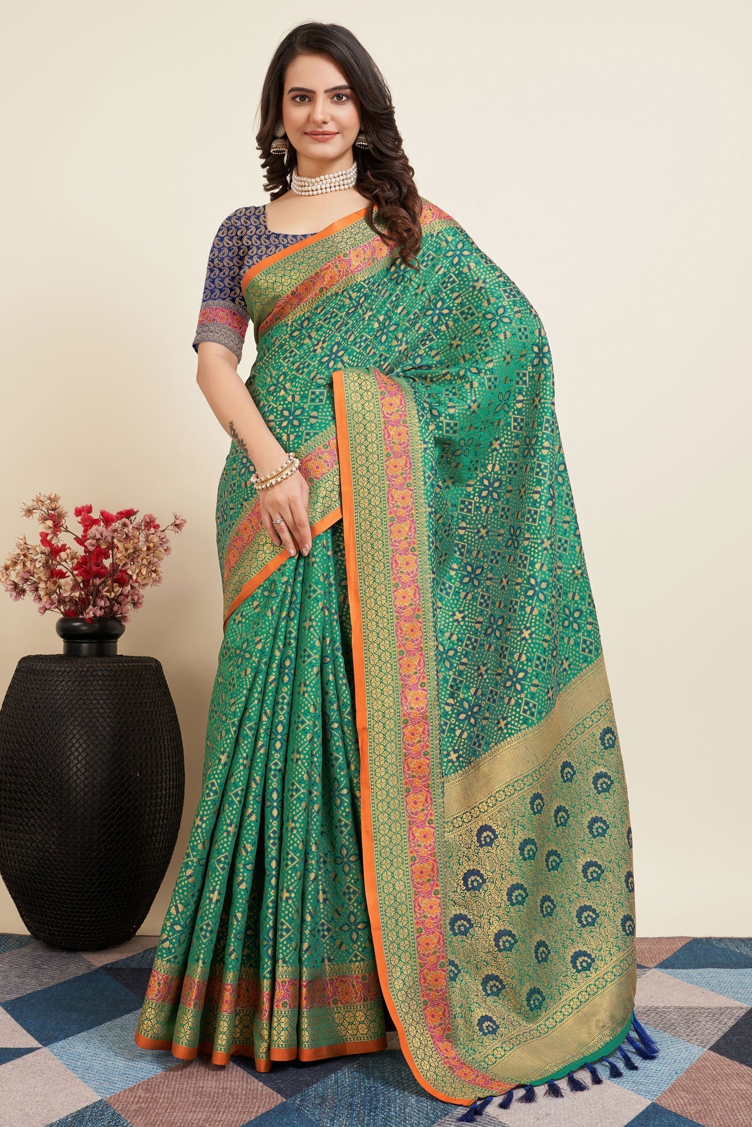 green-patola-silk-saree-zb130528_1_SareeButa.com